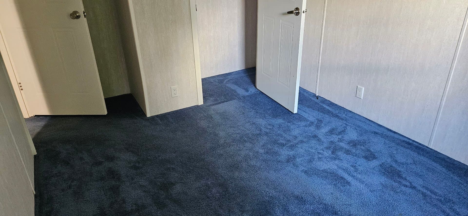 Largo Single Room: 12301 Land St