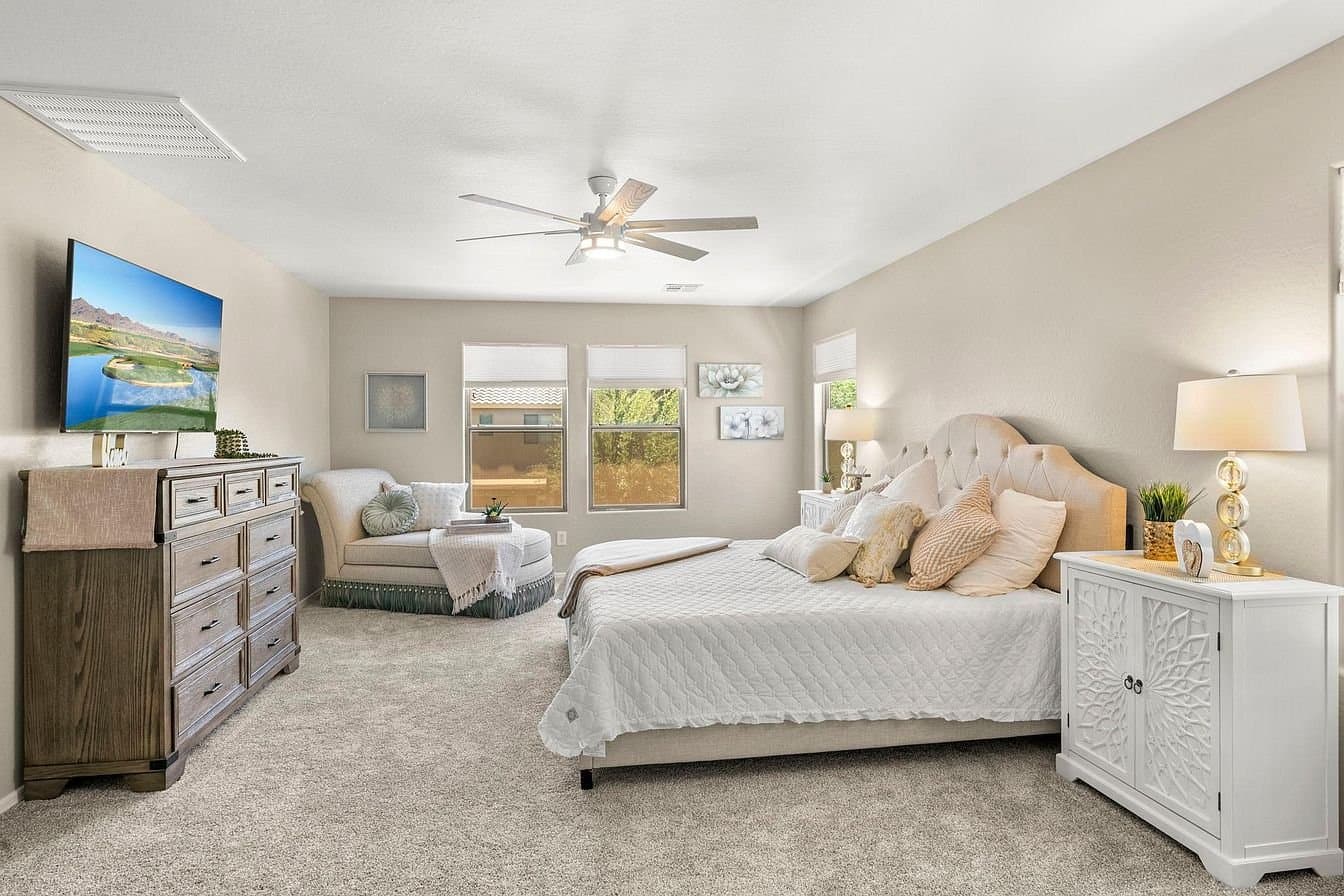Gilbert House: 4497 E Willet St