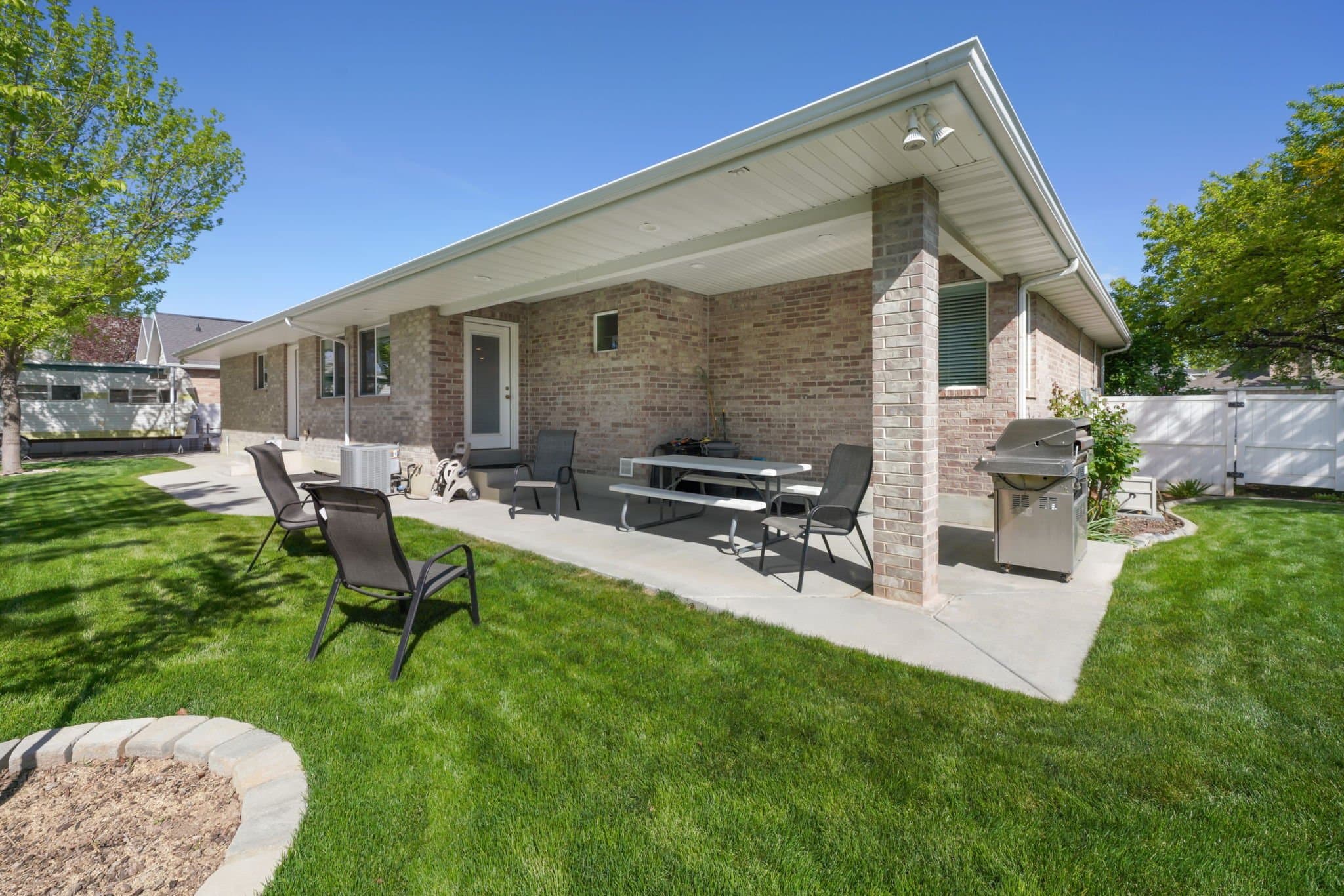 Spanish Fork House: 1000 E 1330 S