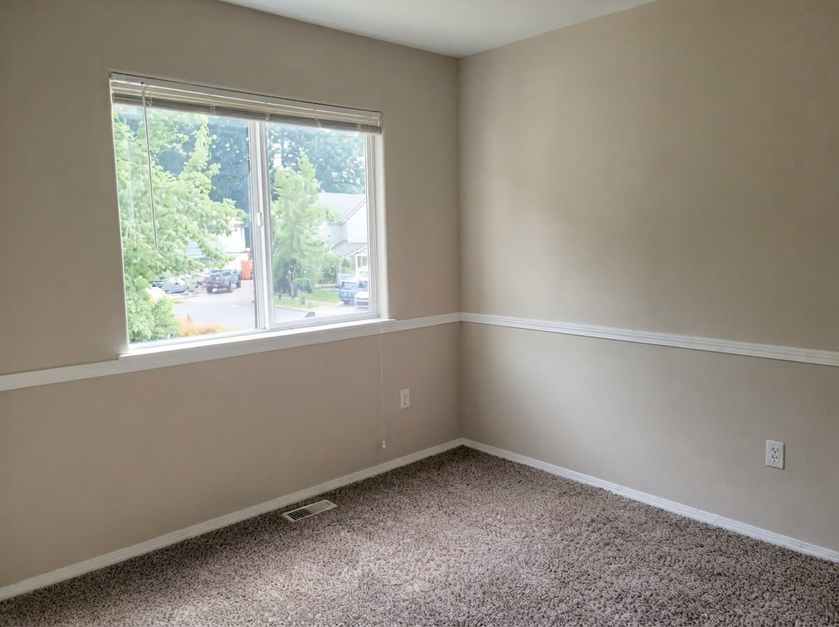 Sandy House: 38859 Jerger St,