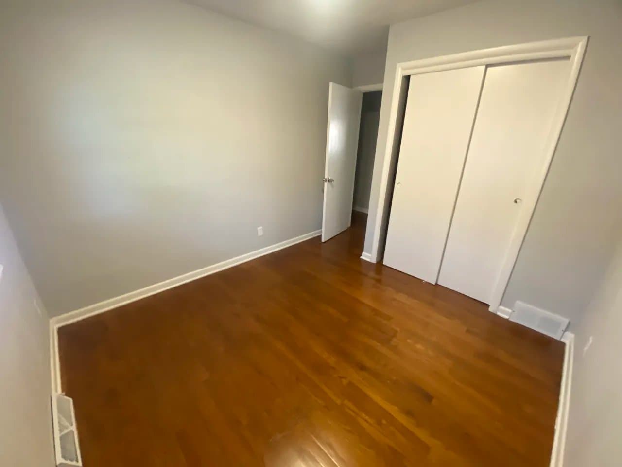 New Albany House: 1411 McDonald Avenue