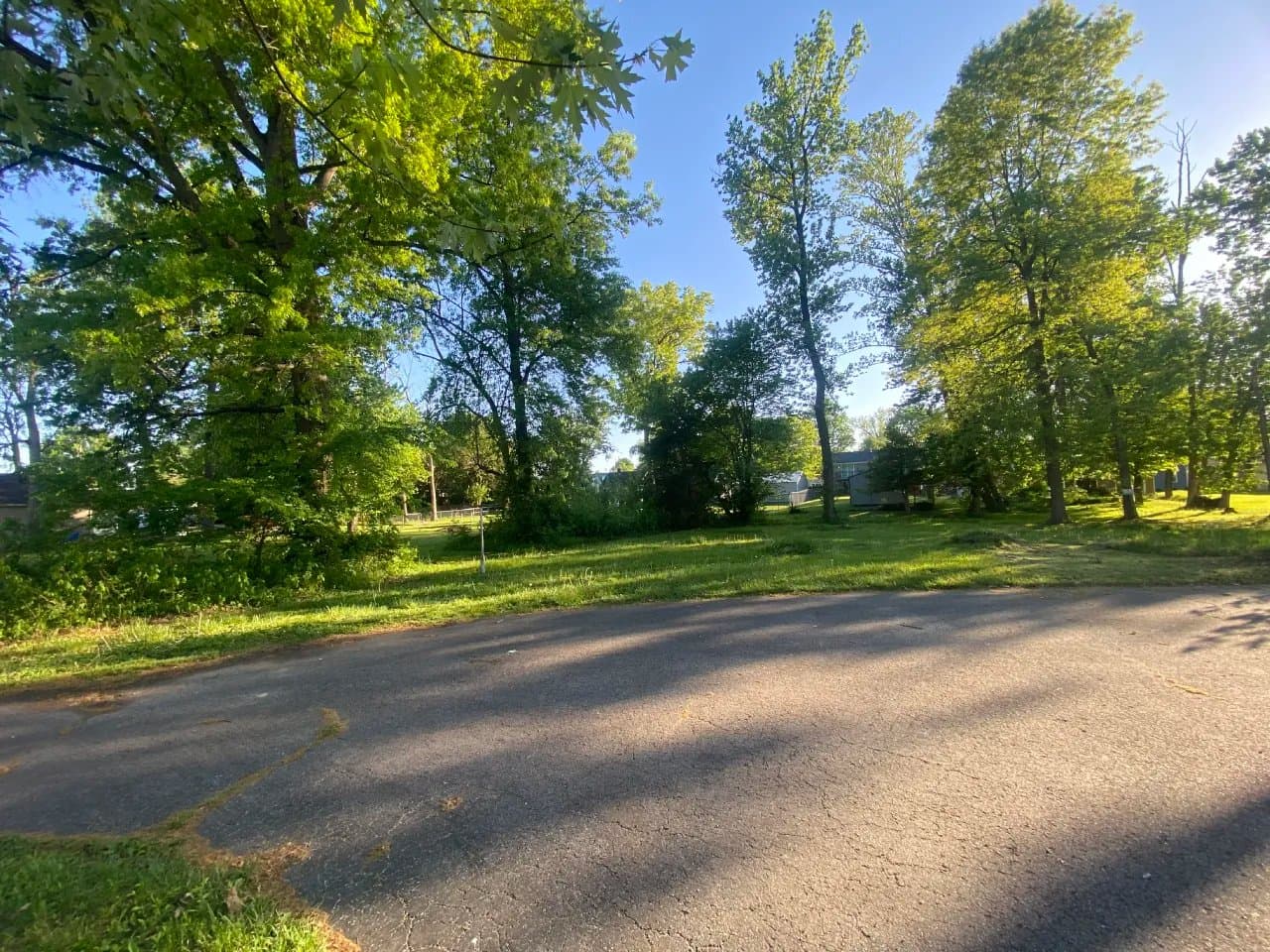 New Albany House: 1411 McDonald Avenue