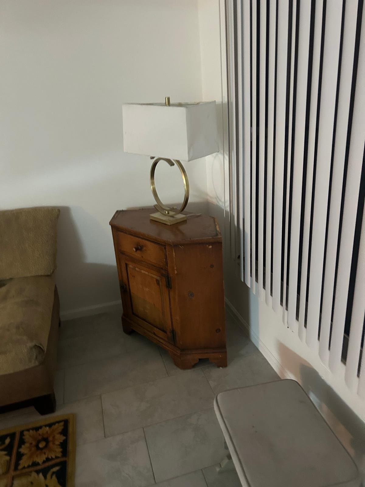 ROYAL PALM BEACH House: 240 bilbao st