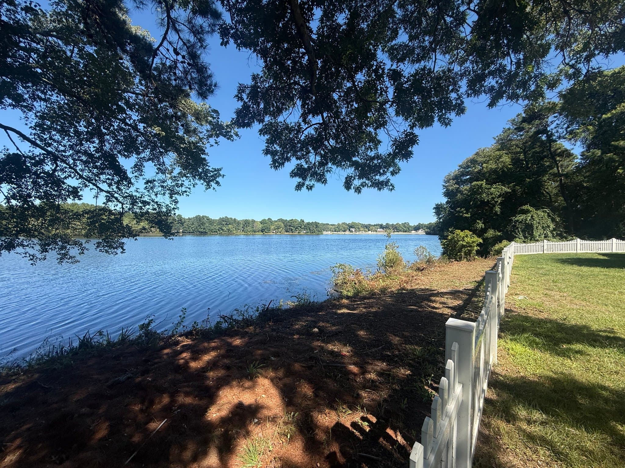 Toms River House: 1541 Monmouth Ave