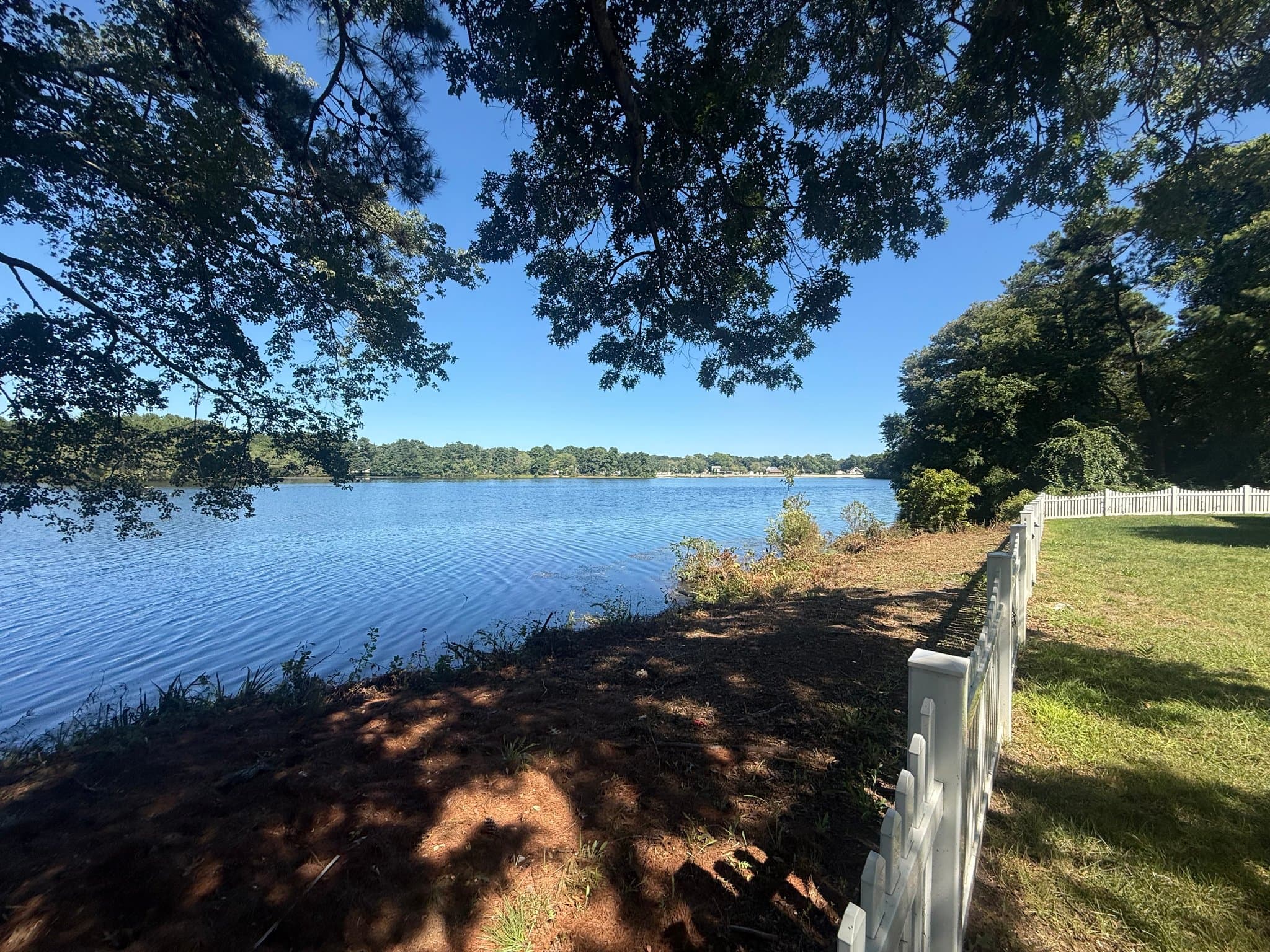 Toms River House: 1541 Monmouth Ave
