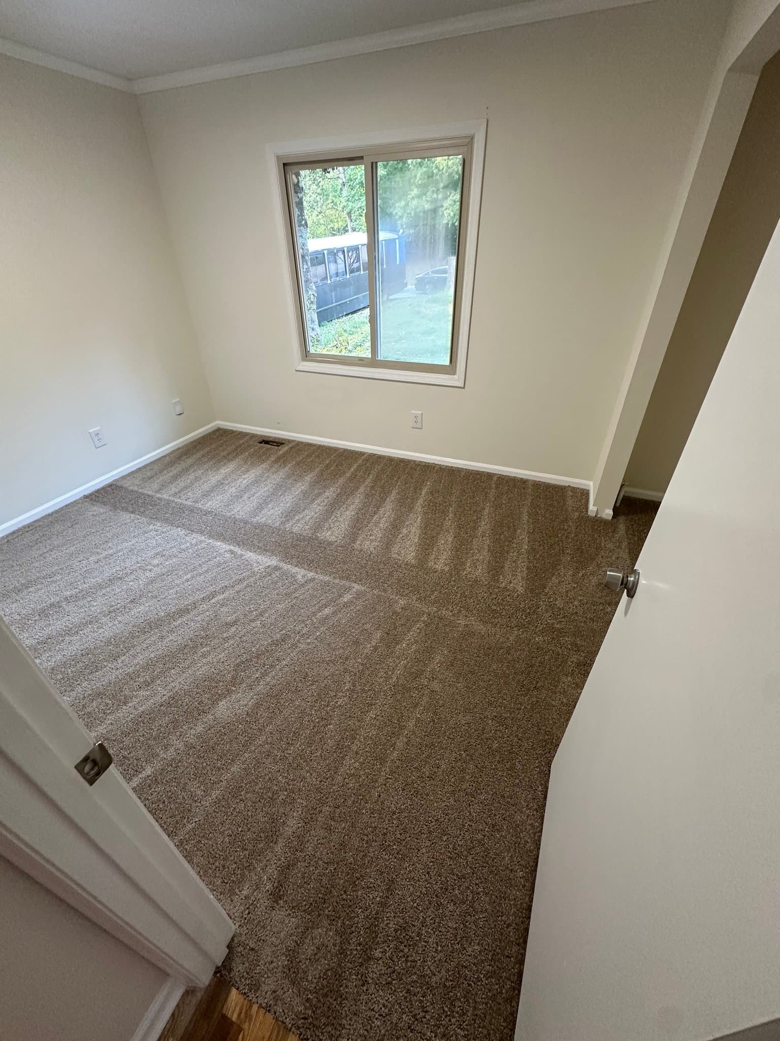 Charlotte House: 7312 Barcliff Dr