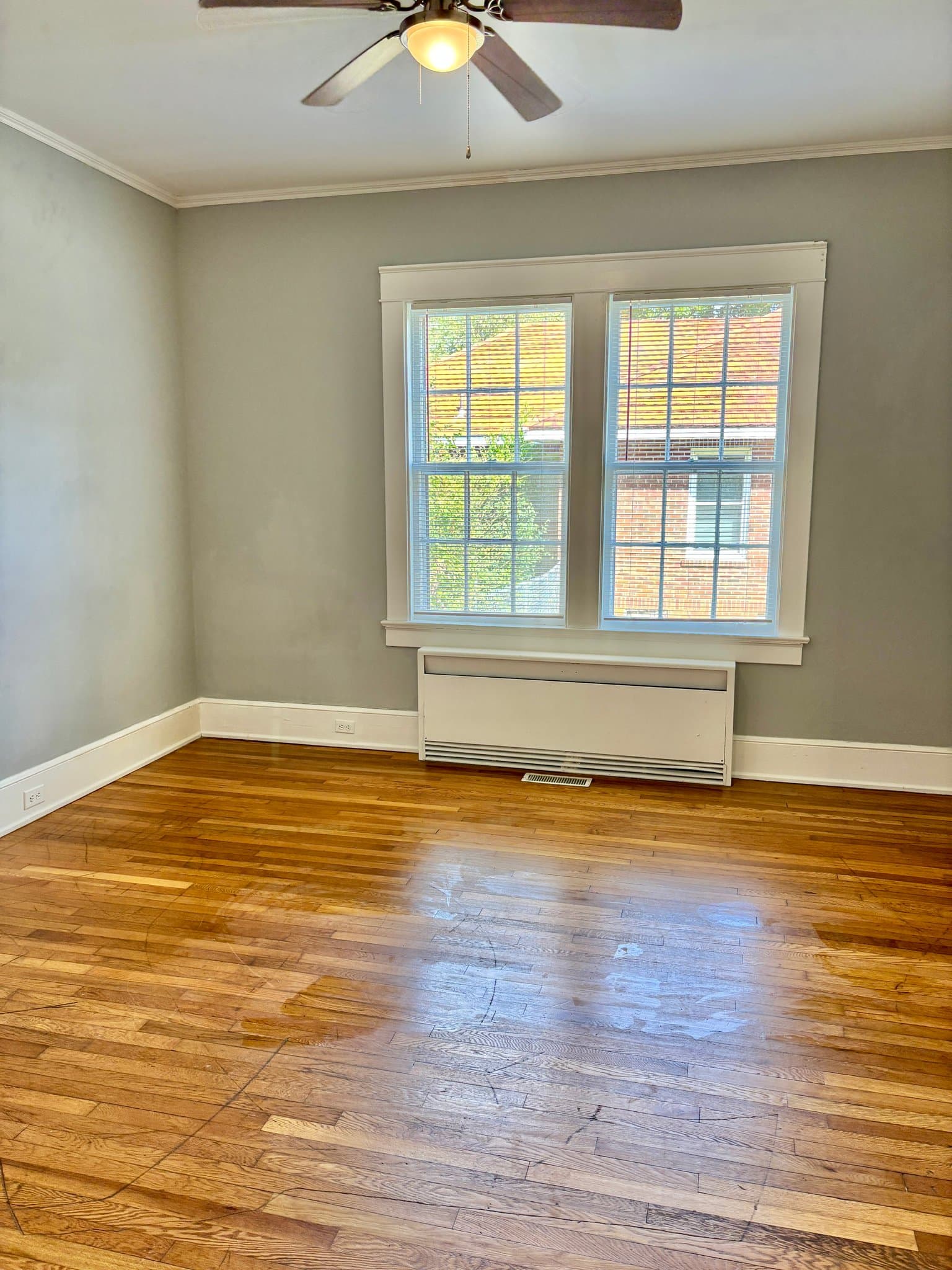 Greenwood House: 2412 Main St South