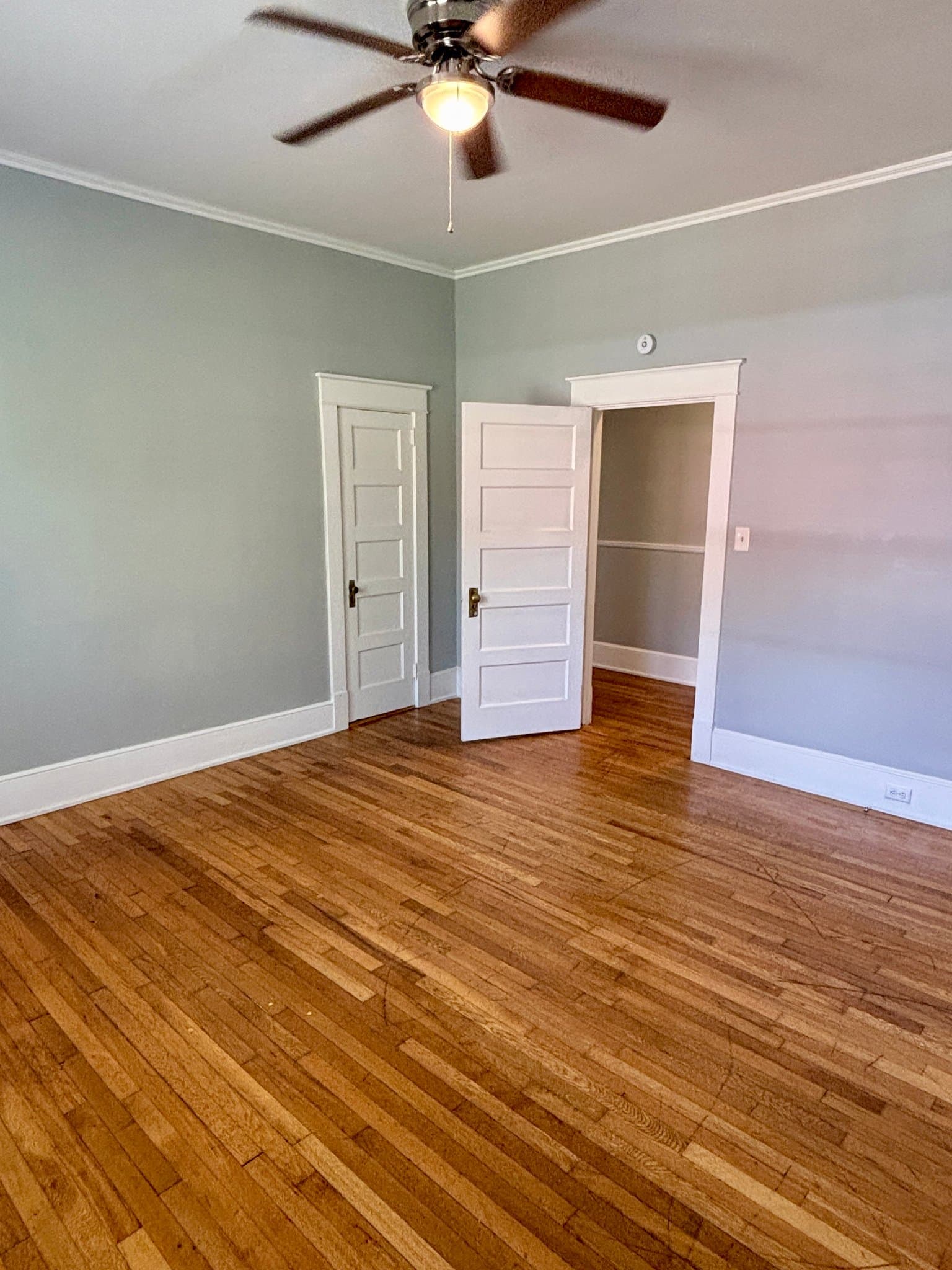 Greenwood House: 2412 Main St South
