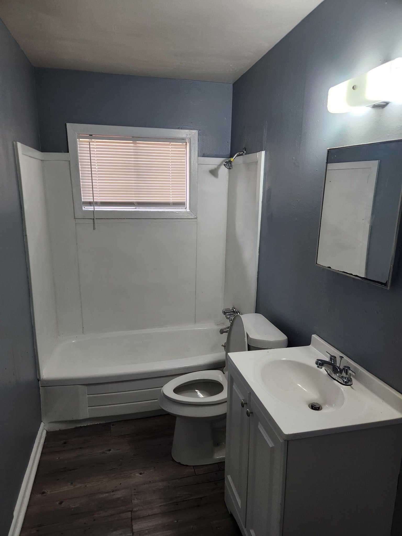 Shreveport House: 4402 Waters Place