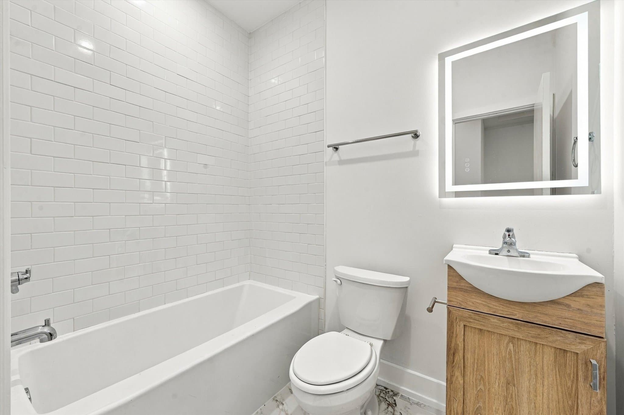 Philadelphia Apartment: 4122 Pennsgrove St Philadelphia, PA 19104, USA
