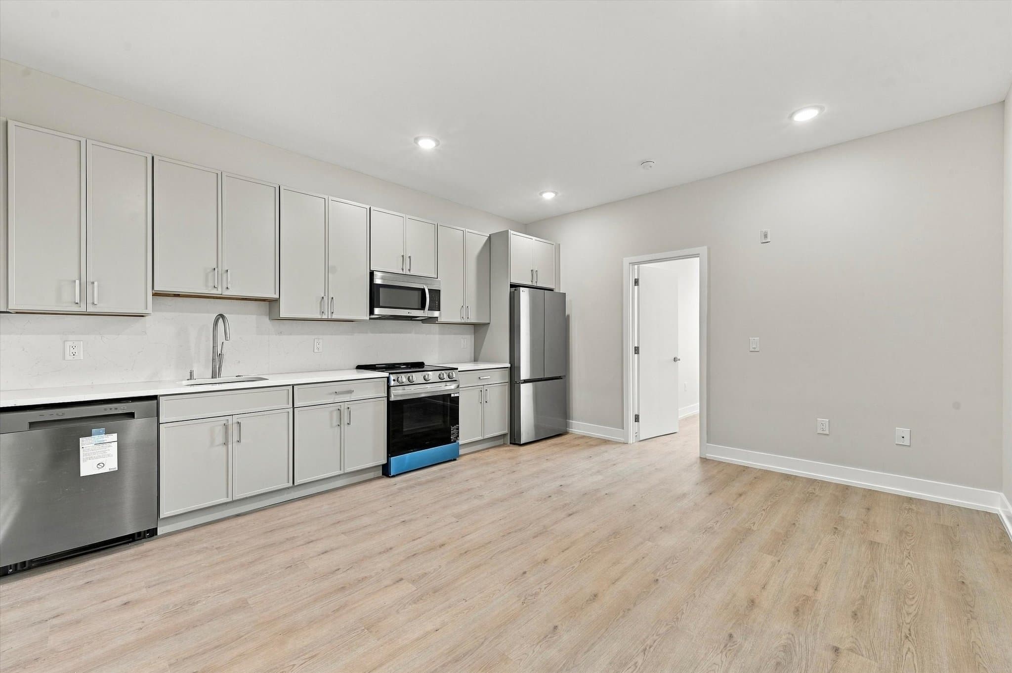 Philadelphia Apartment: 4122 Pennsgrove St Philadelphia, PA 19104, USA