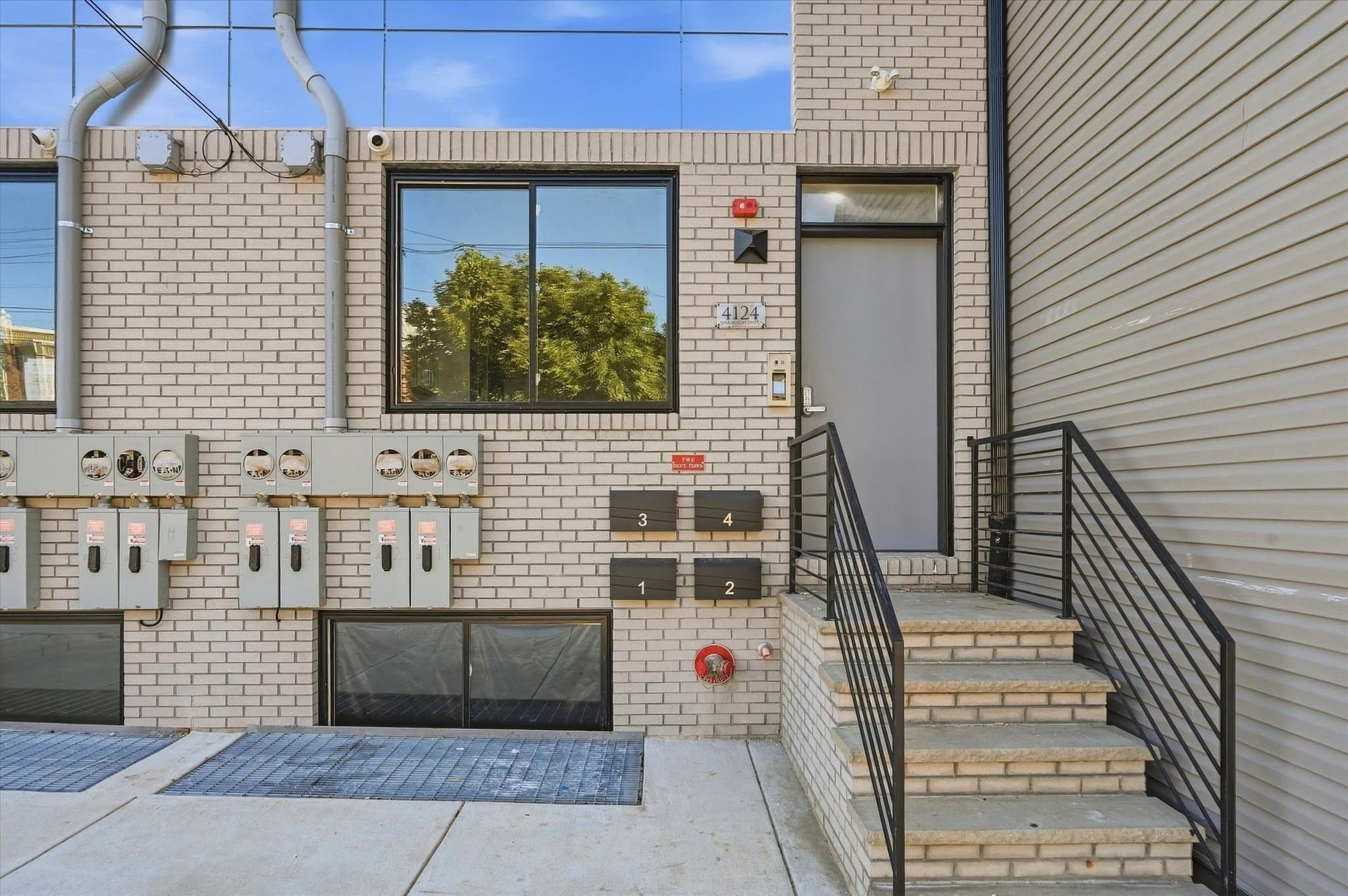 Philadelphia Apartment: 4122 Pennsgrove St Philadelphia, PA 19104, USA
