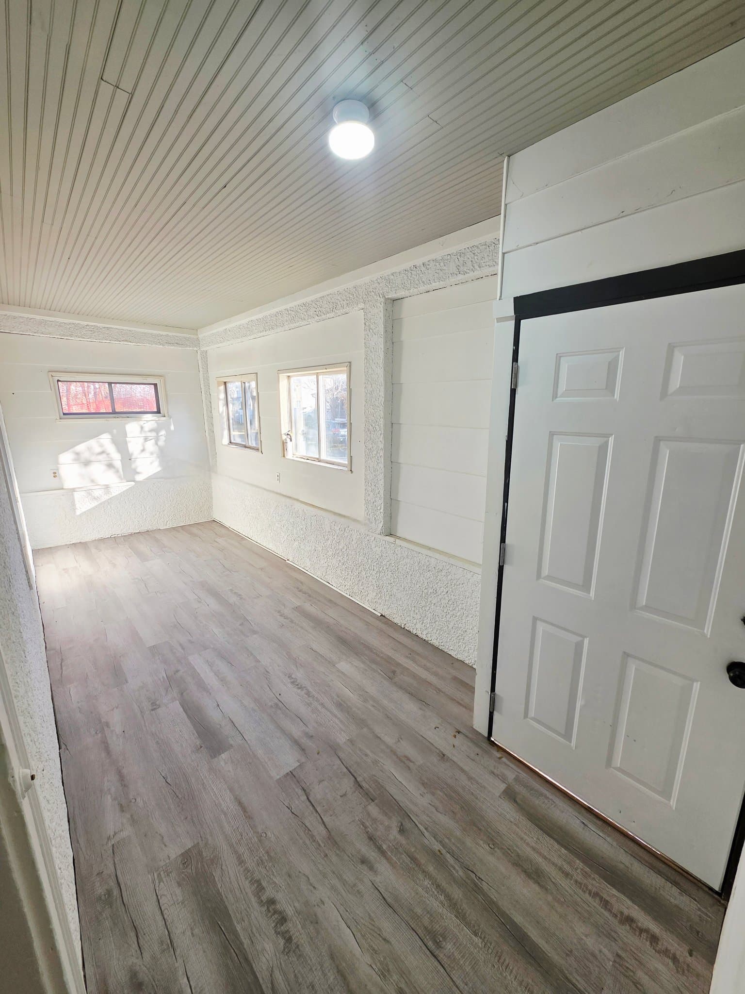 Minneapolis Multiplex: 414 33rd Ave N