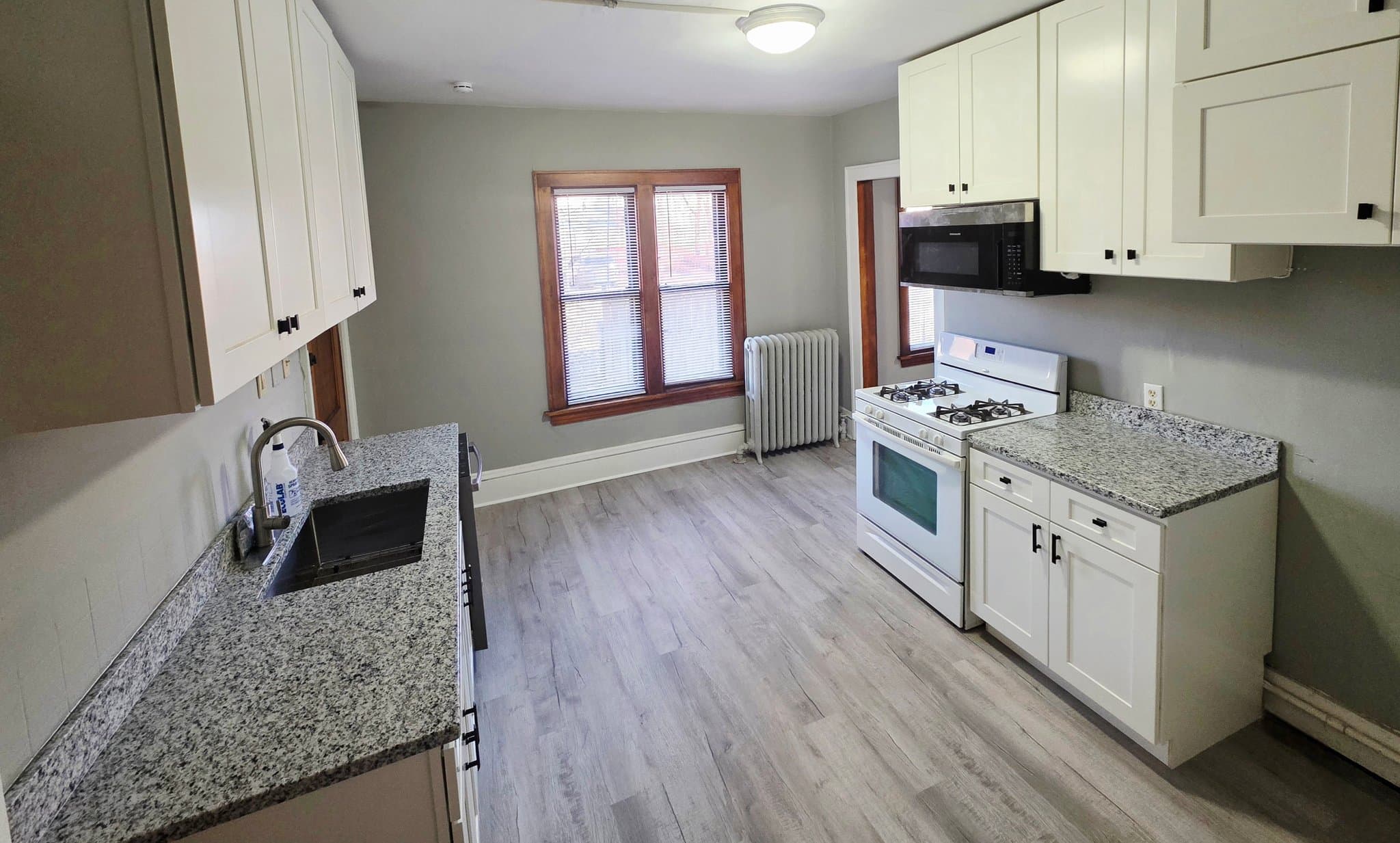 Minneapolis Multiplex: 414 33rd Ave N