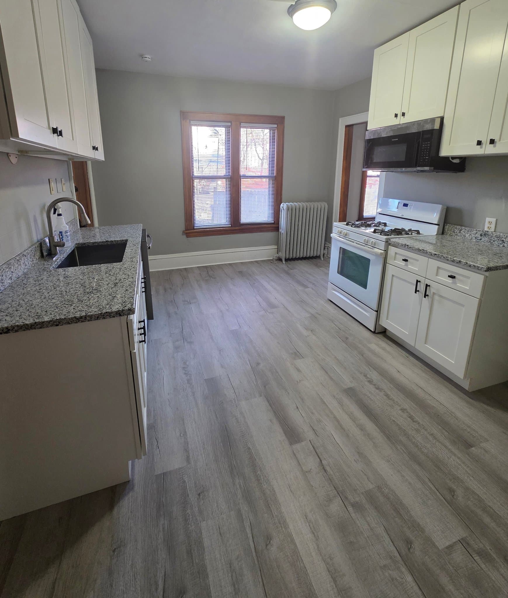Minneapolis Multiplex: 414 33rd Ave N