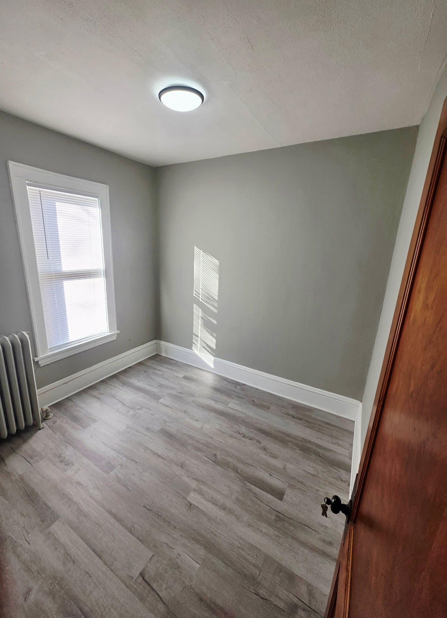 Minneapolis Multiplex: 414 33rd Ave N