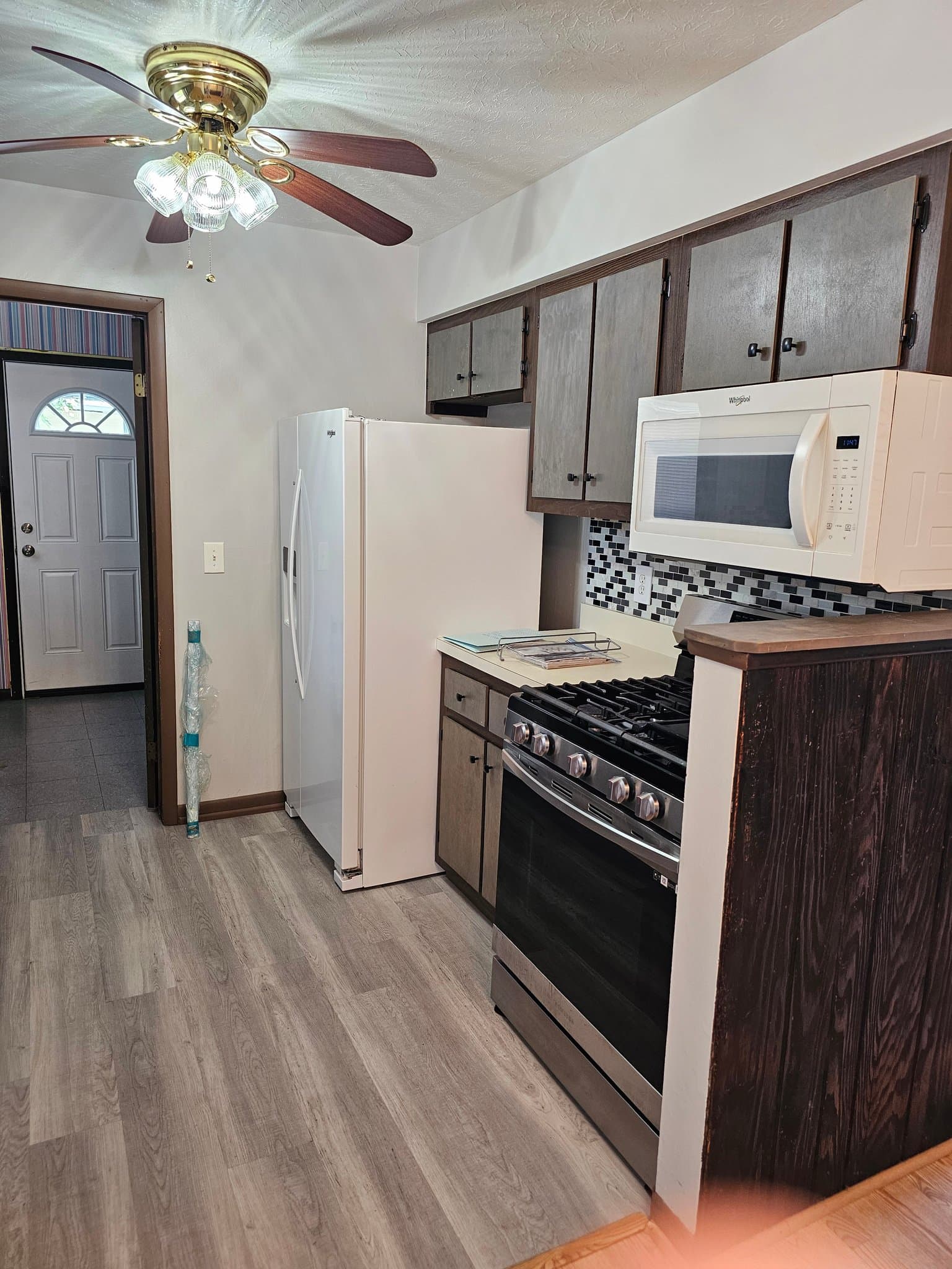 Eastlake House: 37377 Green Drive