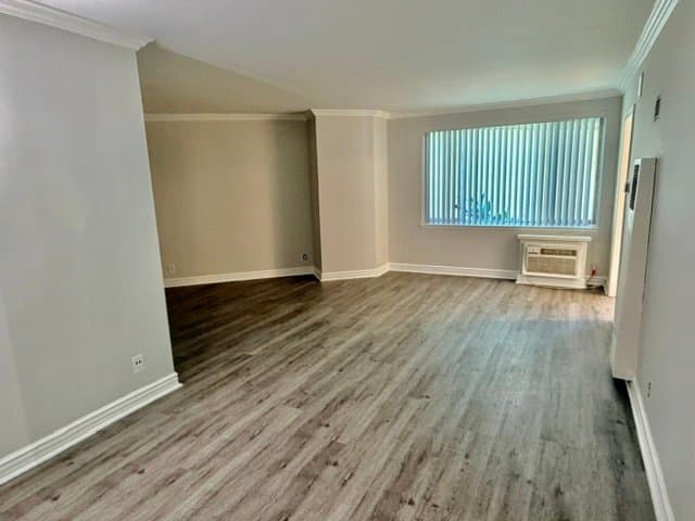 Glendale Apartment: 1595 E. Chevy Chase Drive Glendale, CA 91206