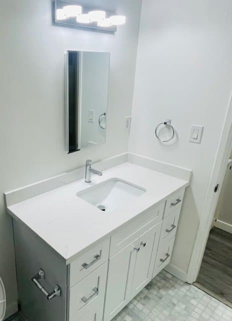 Glendale Apartment: 1595 E. Chevy Chase Drive Glendale, CA 91206