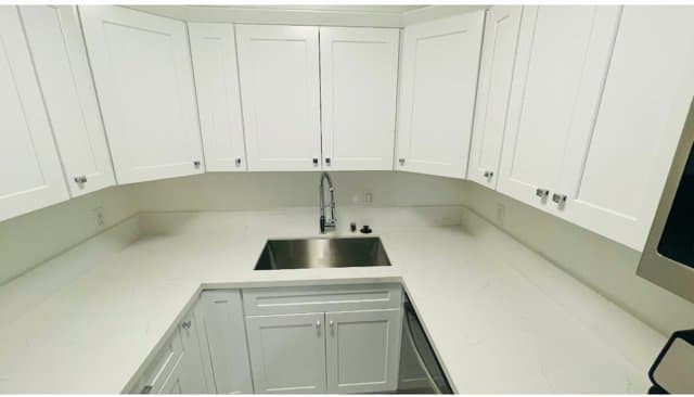 Glendale Apartment: 1595 E. Chevy Chase Drive Glendale, CA 91206