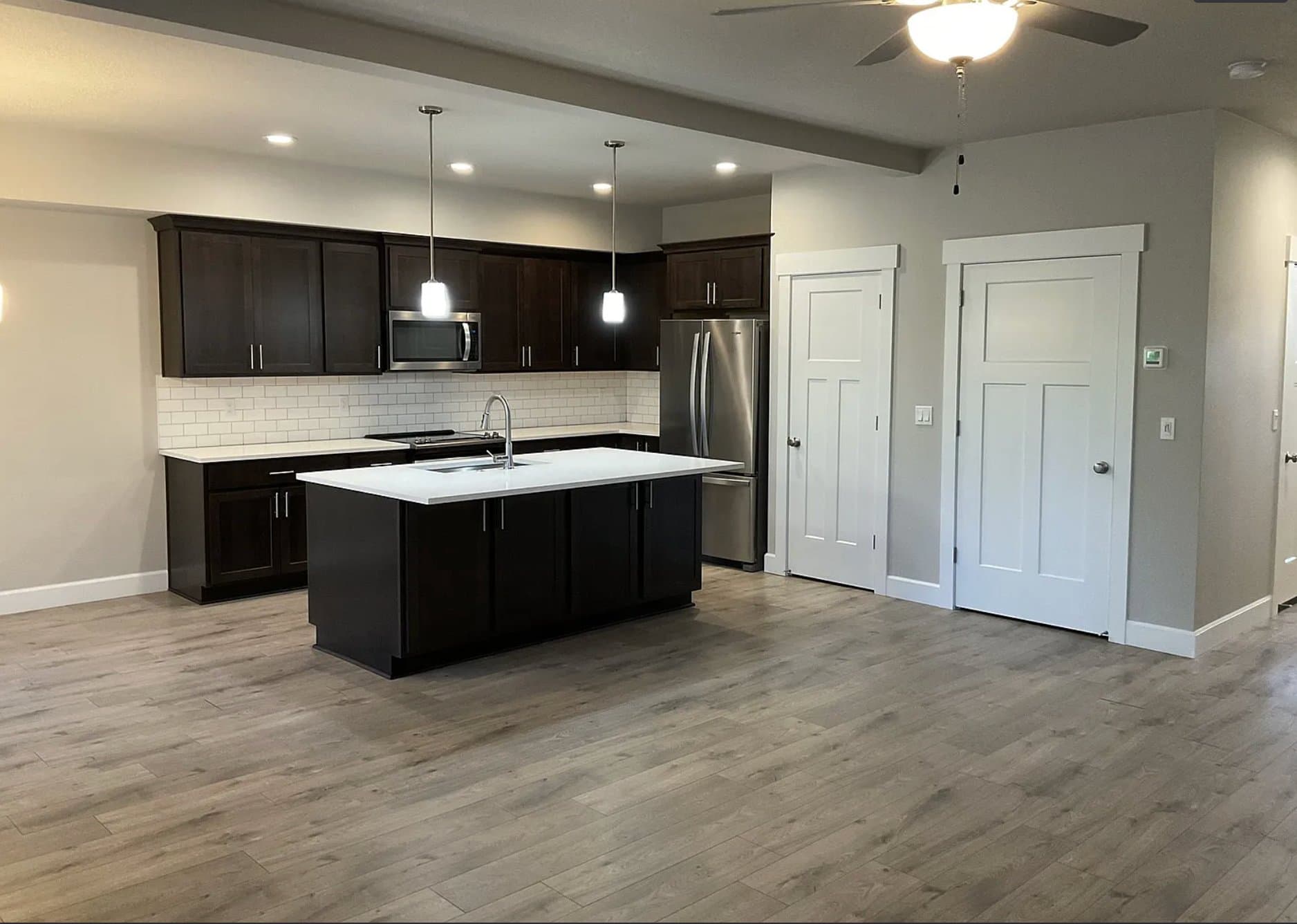 Estacada House: 1054 NE Regan Hill Loop