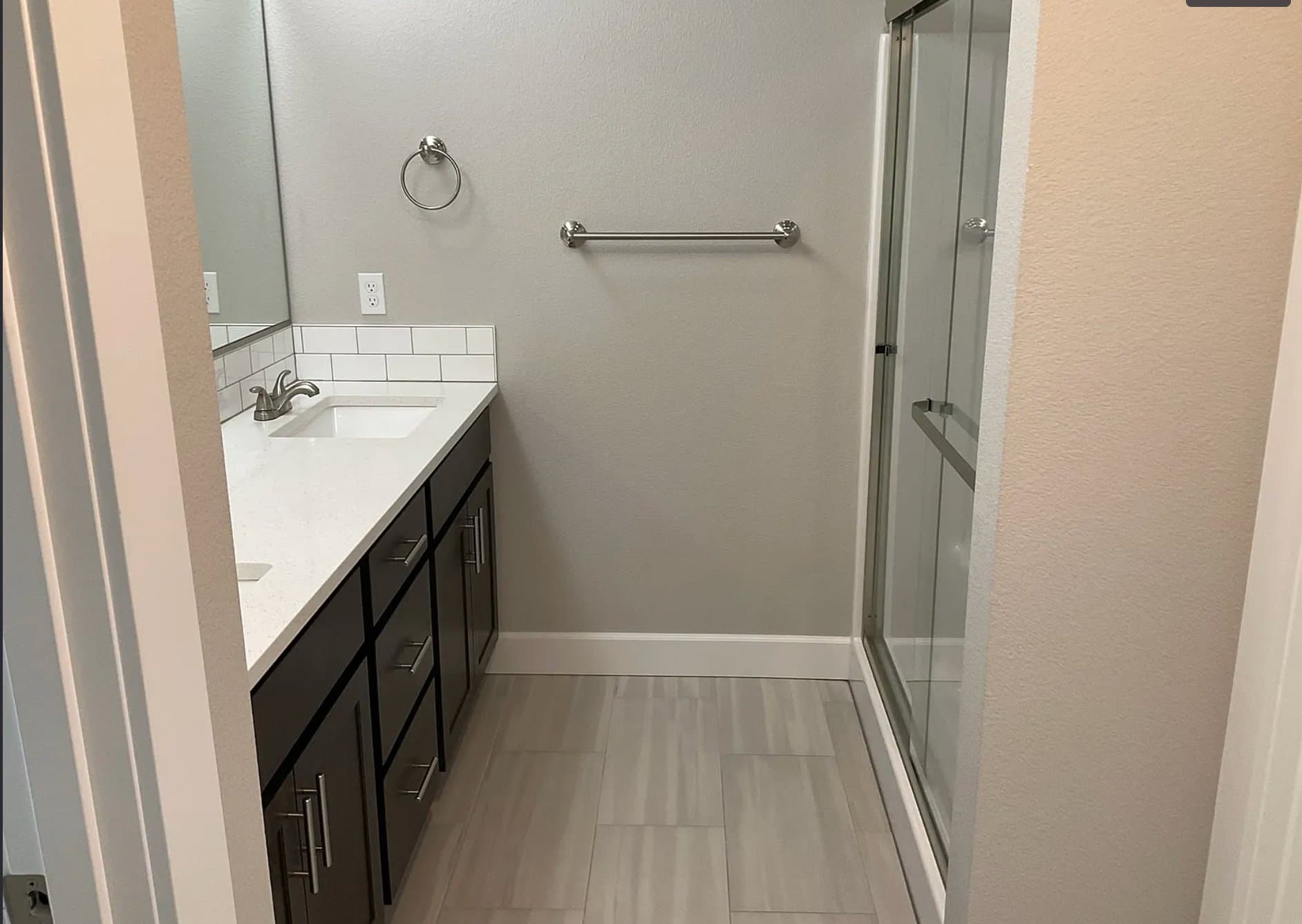 Estacada House: 1054 NE Regan Hill Loop