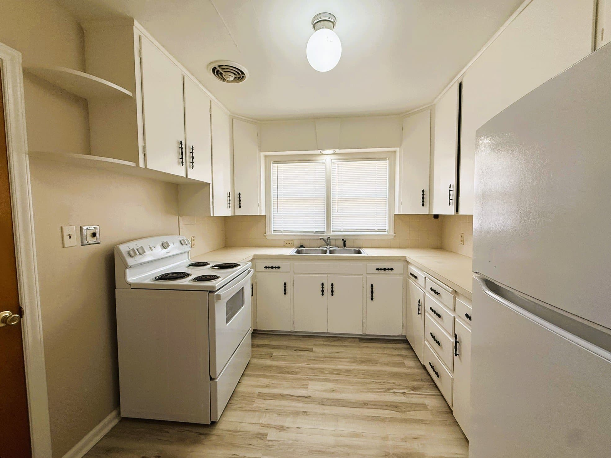 Wichita Townhome: 4904 E 9th
