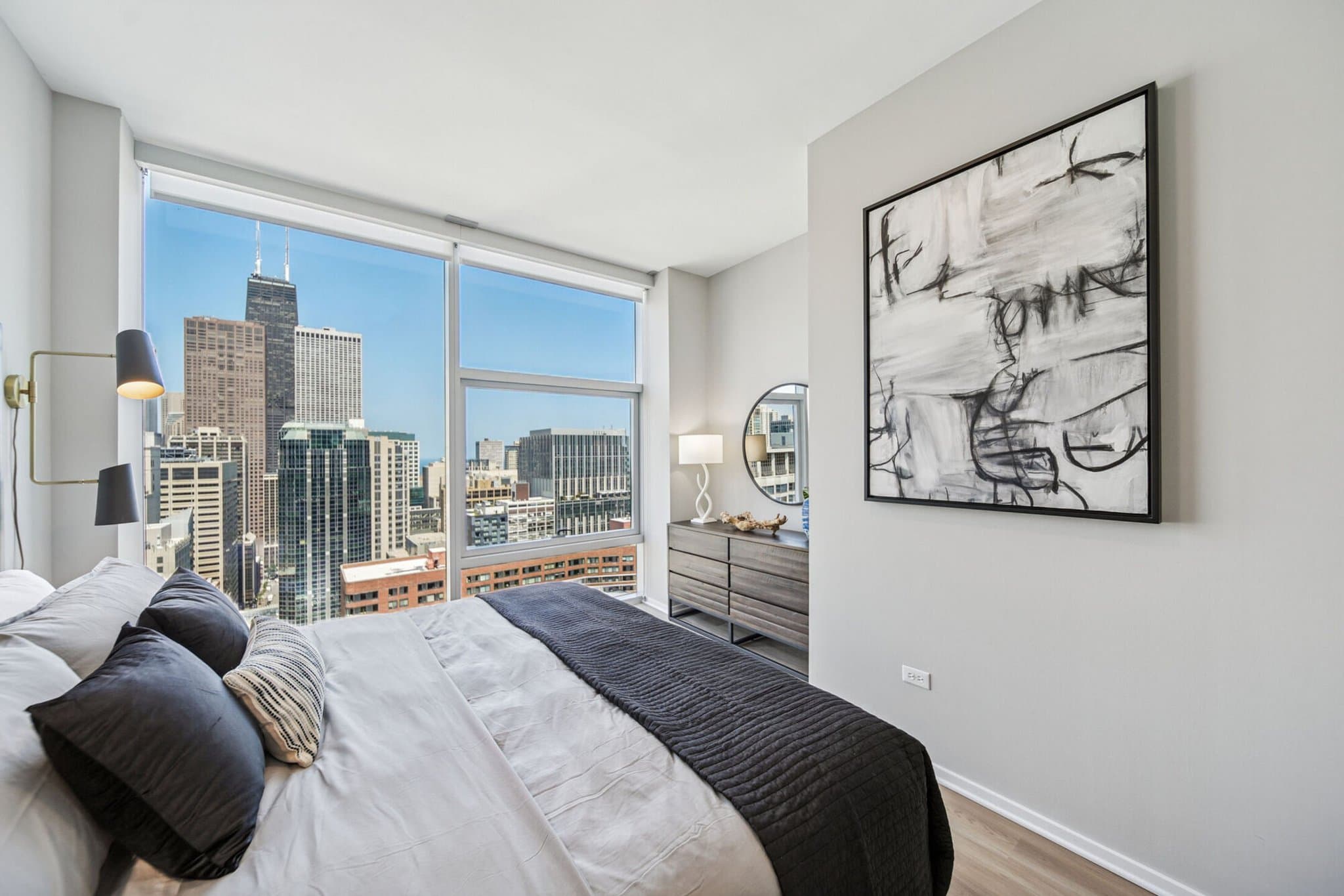 Chicago Condo: 230 E Illinois