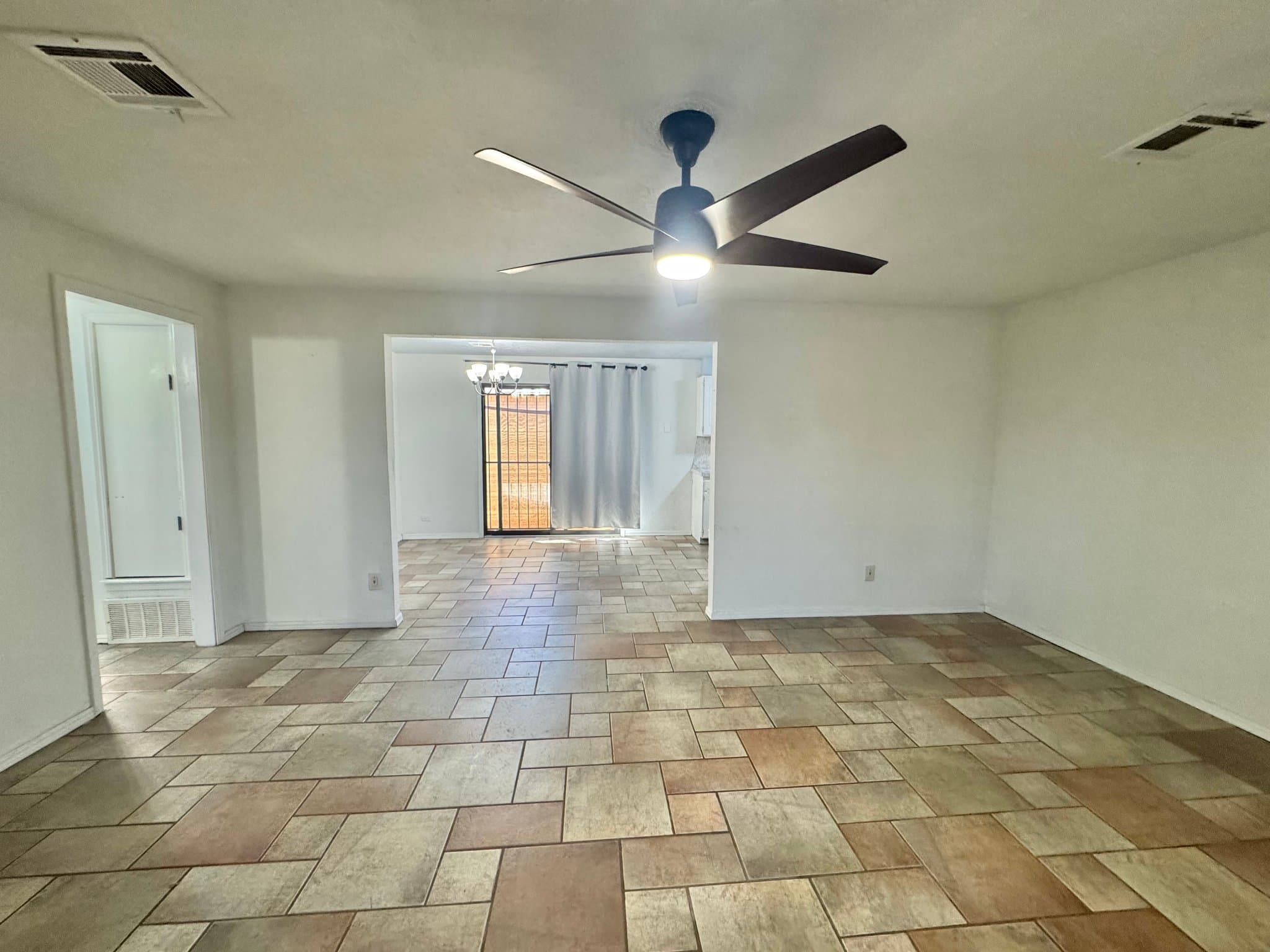 Oklahoma City House: 4200 SE 54th St