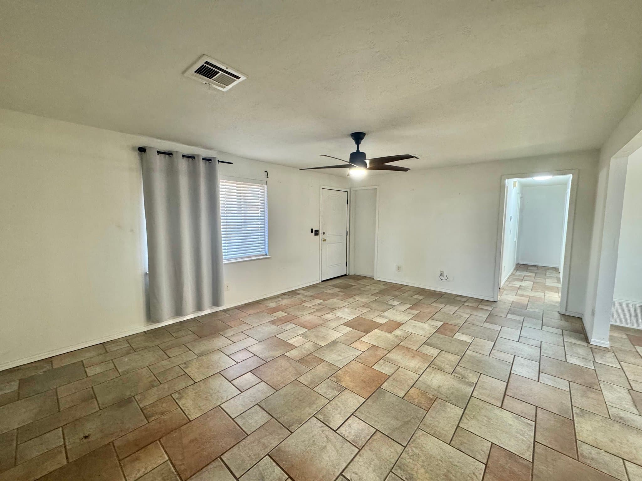Oklahoma City House: 4200 SE 54th St
