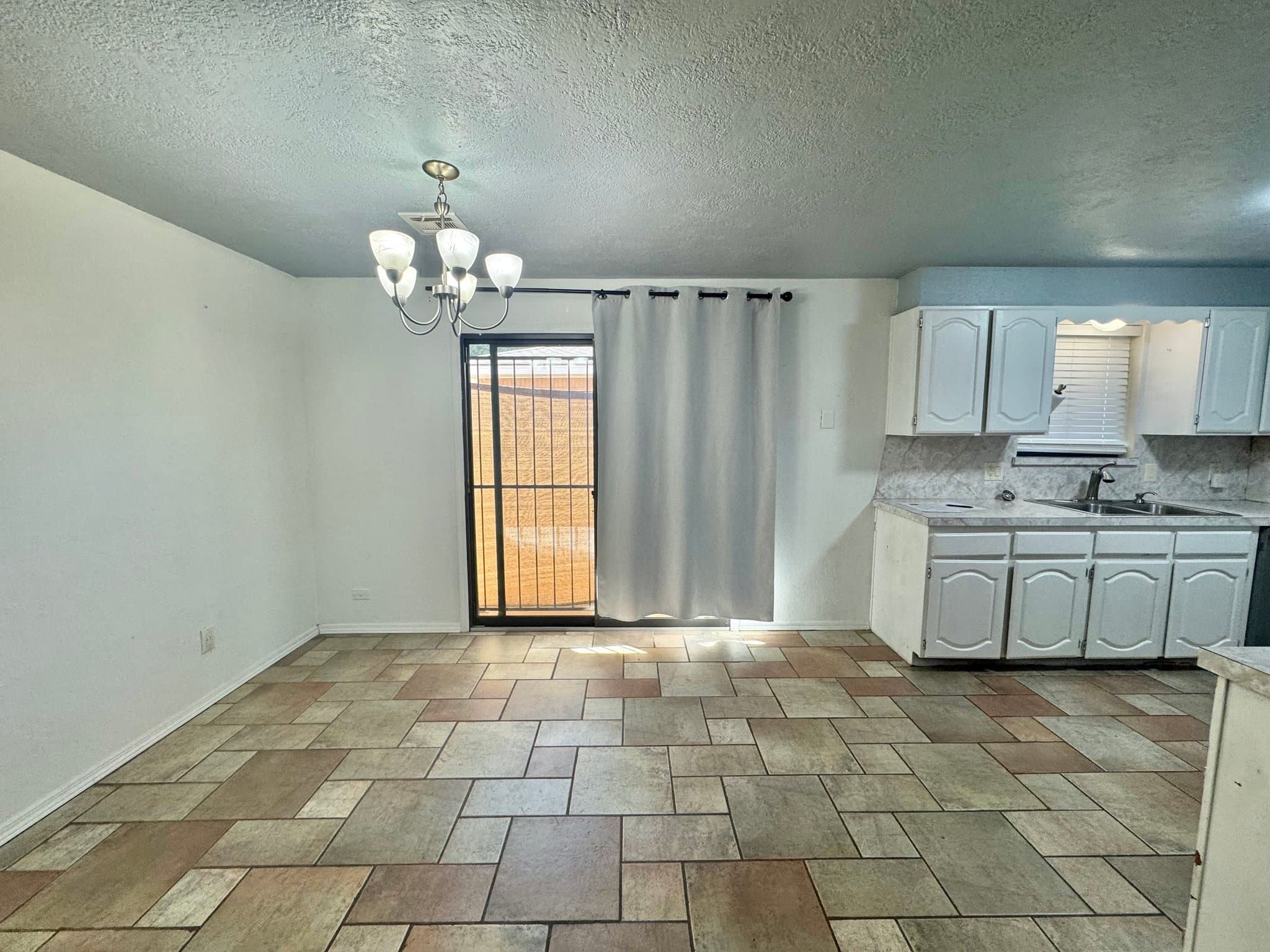 Oklahoma City House: 4200 SE 54th St
