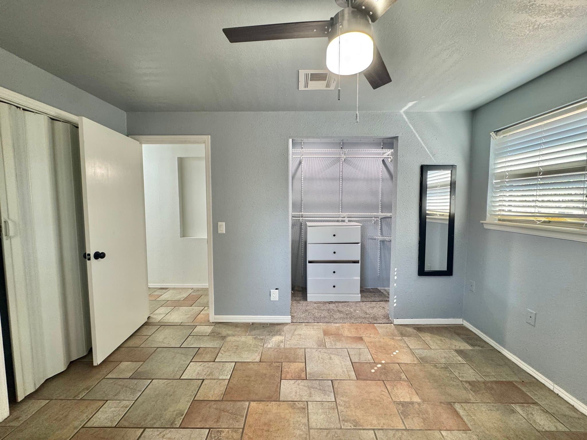 Oklahoma City House: 4200 SE 54th St