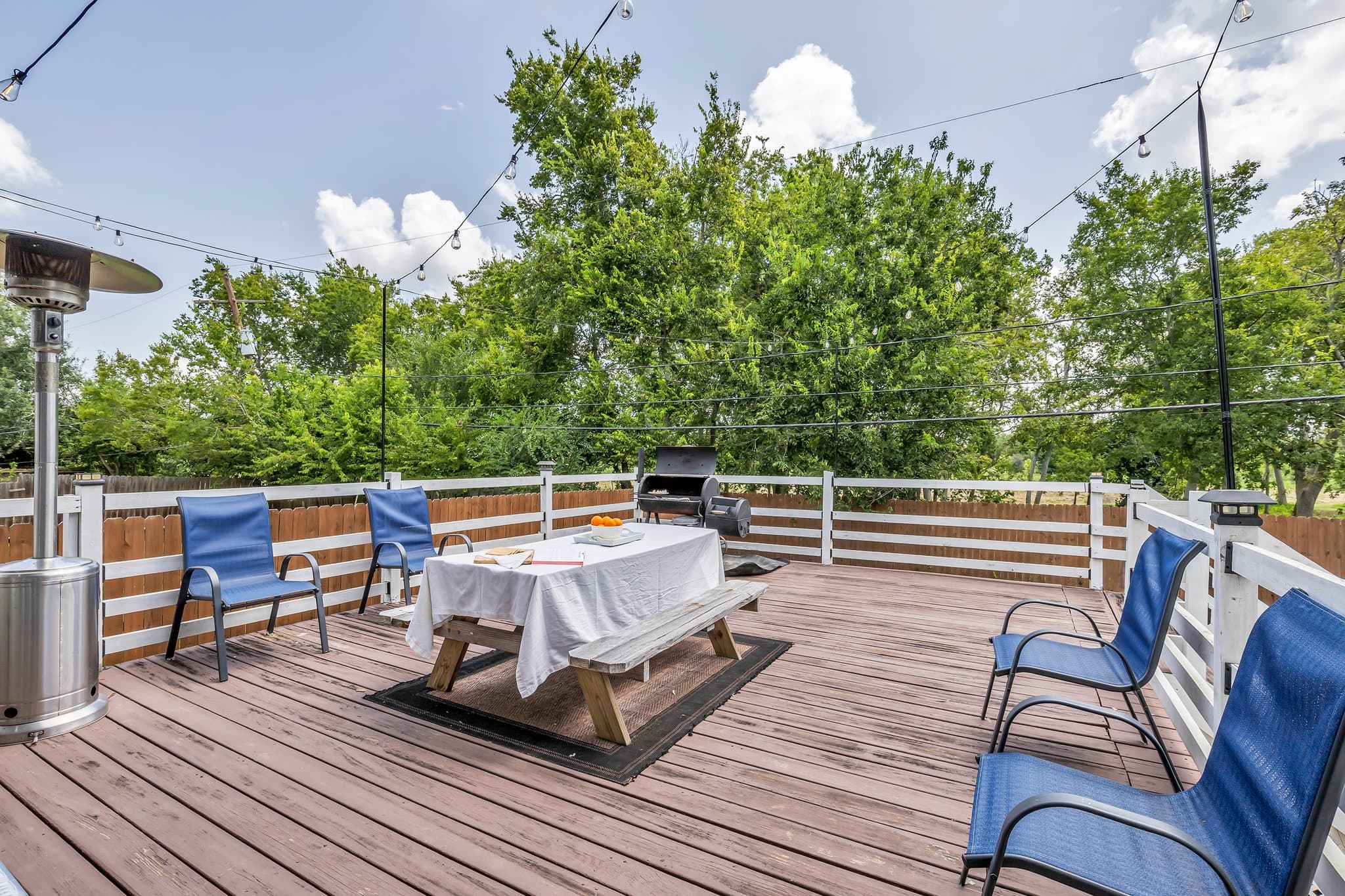 Houston House: 10747 Dulcimer St