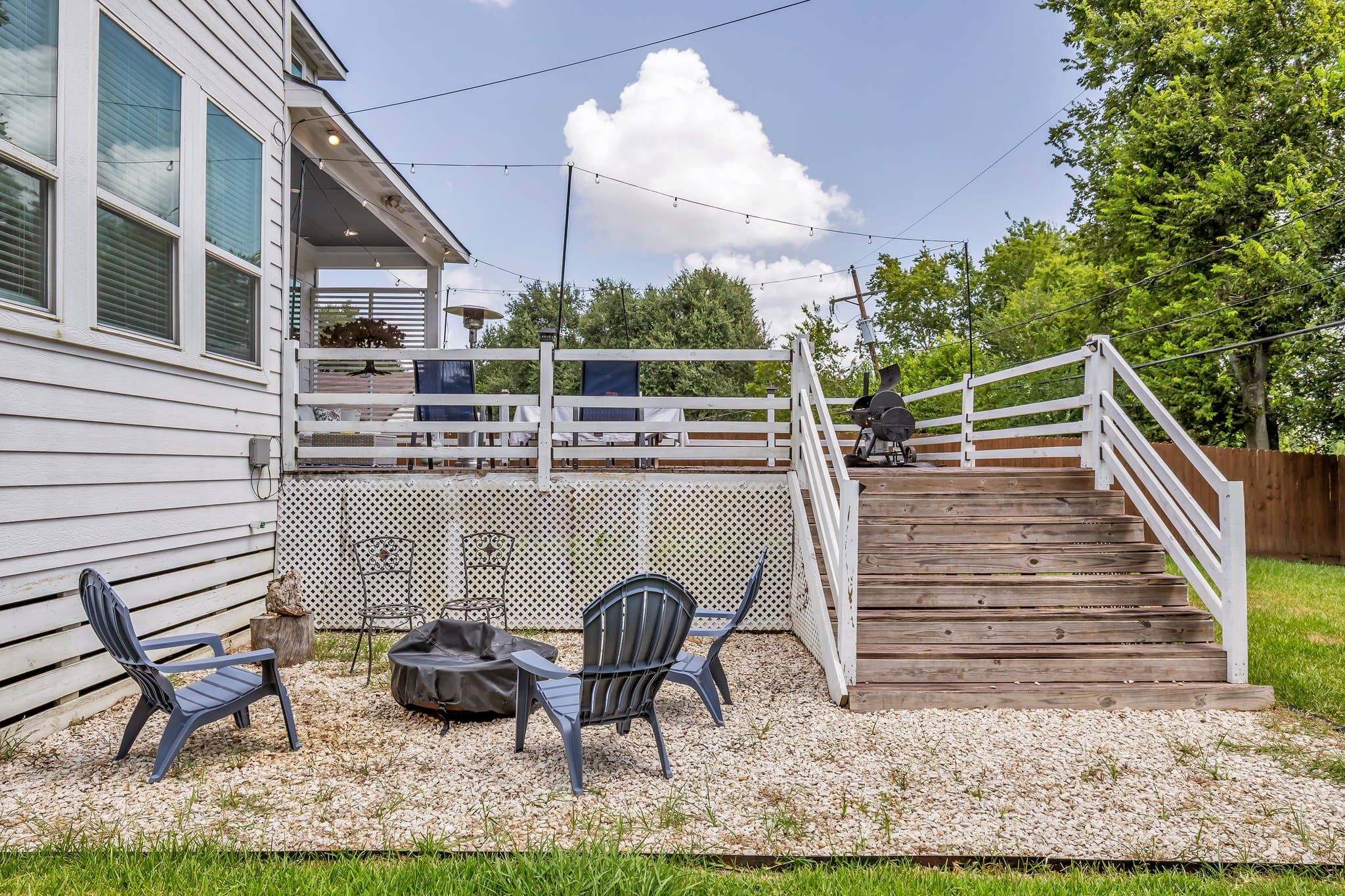 Houston House: 10747 Dulcimer St