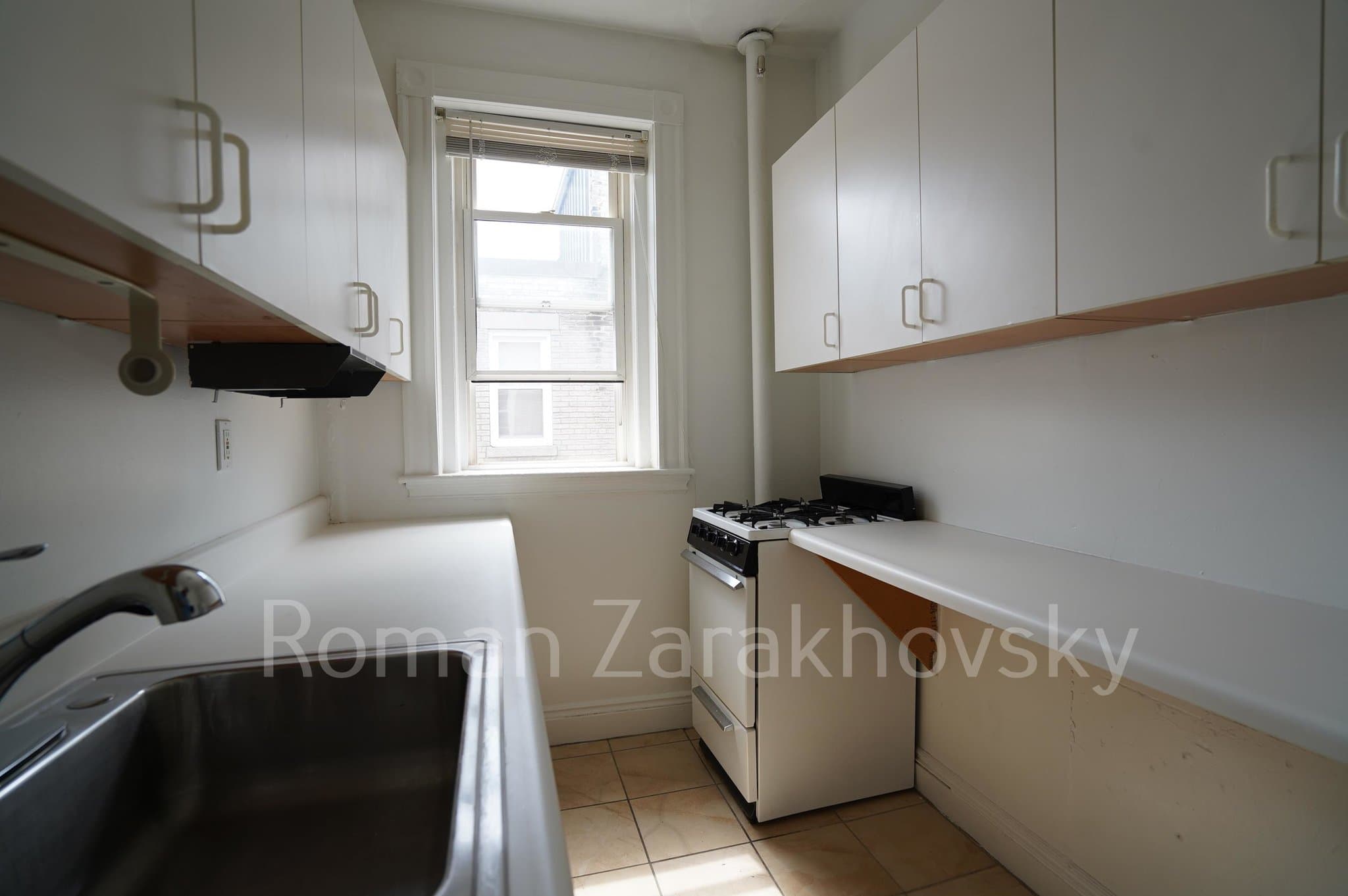 Brighton Apartment: 6 Orkney Road
