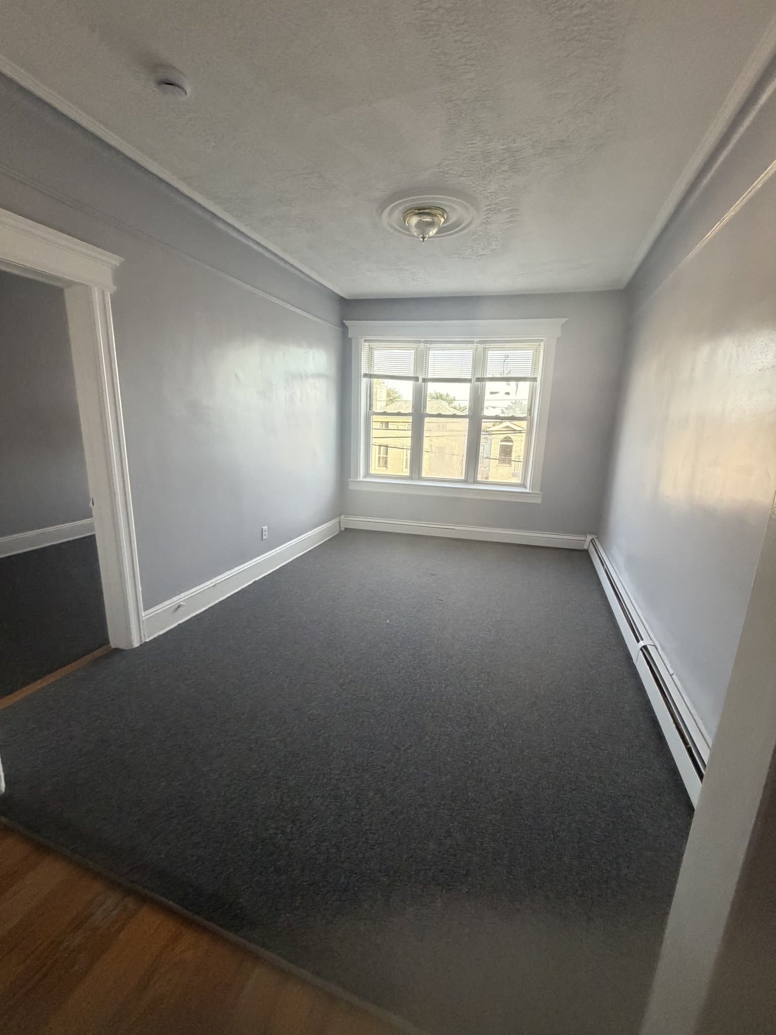 Jersey City Apartment: 209 Garfield Avenue Apt 3L