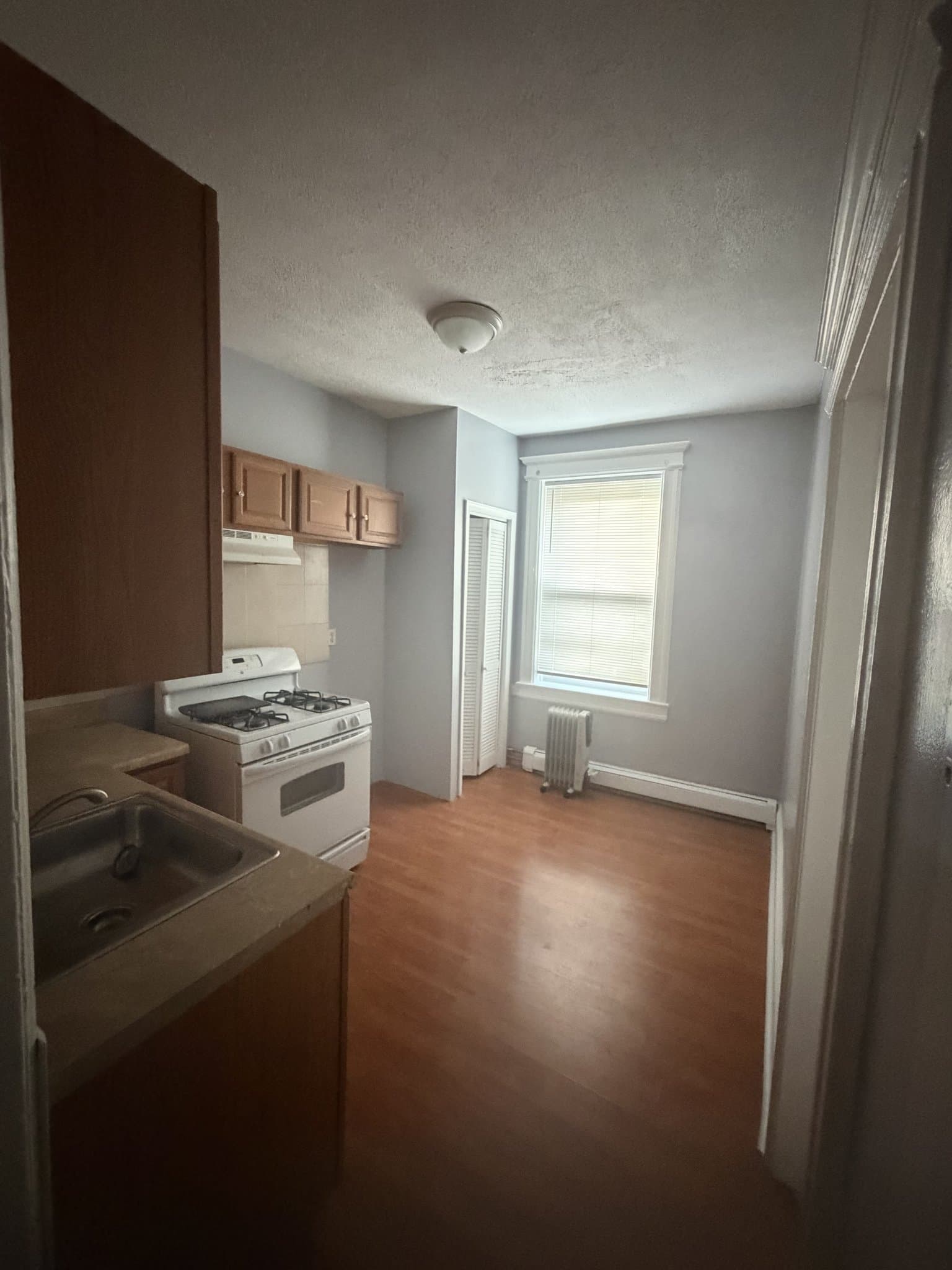 Jersey City Apartment: 209 Garfield Avenue Apt 3L