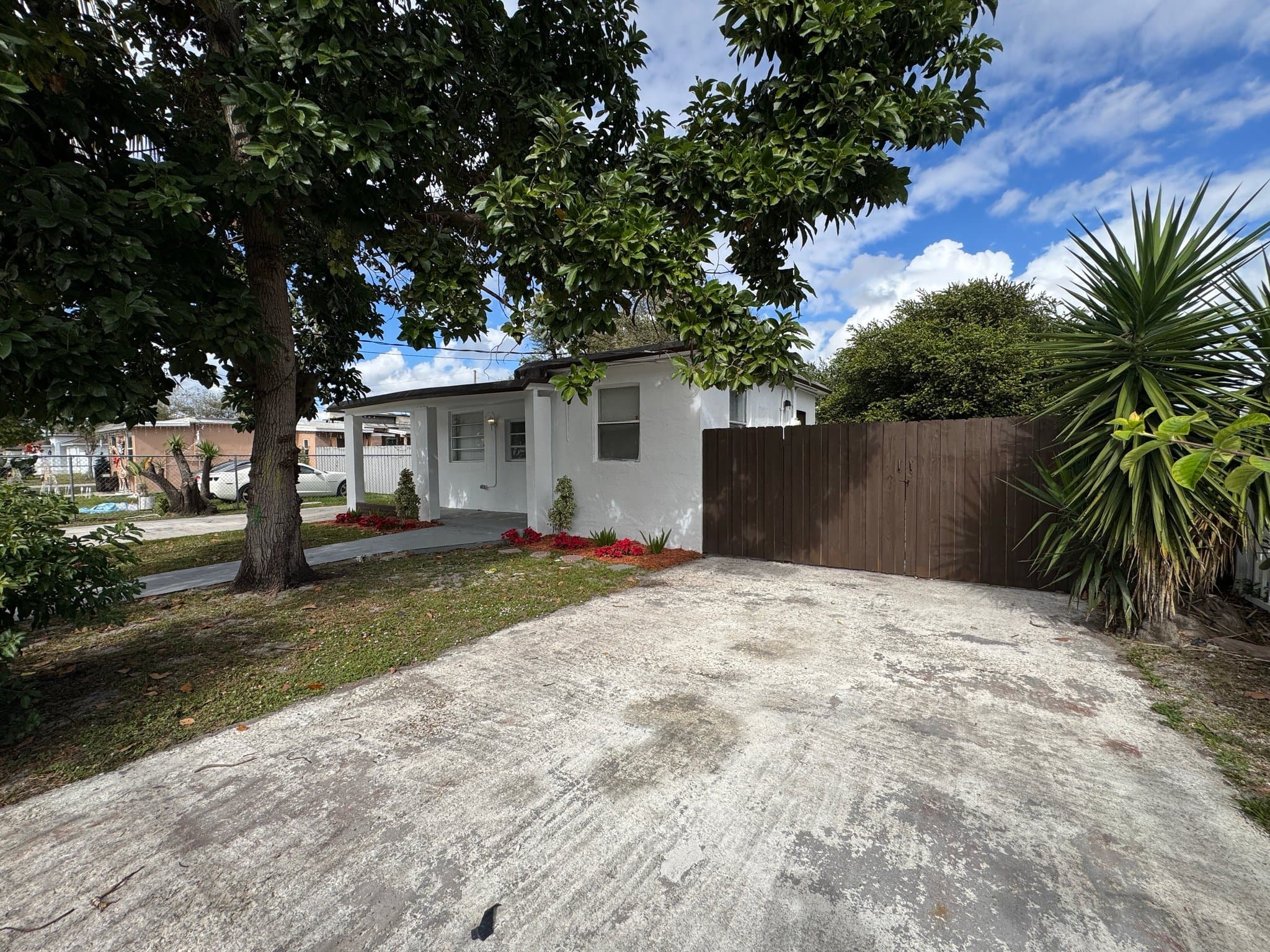 Miami House: 2381 NW 153 St