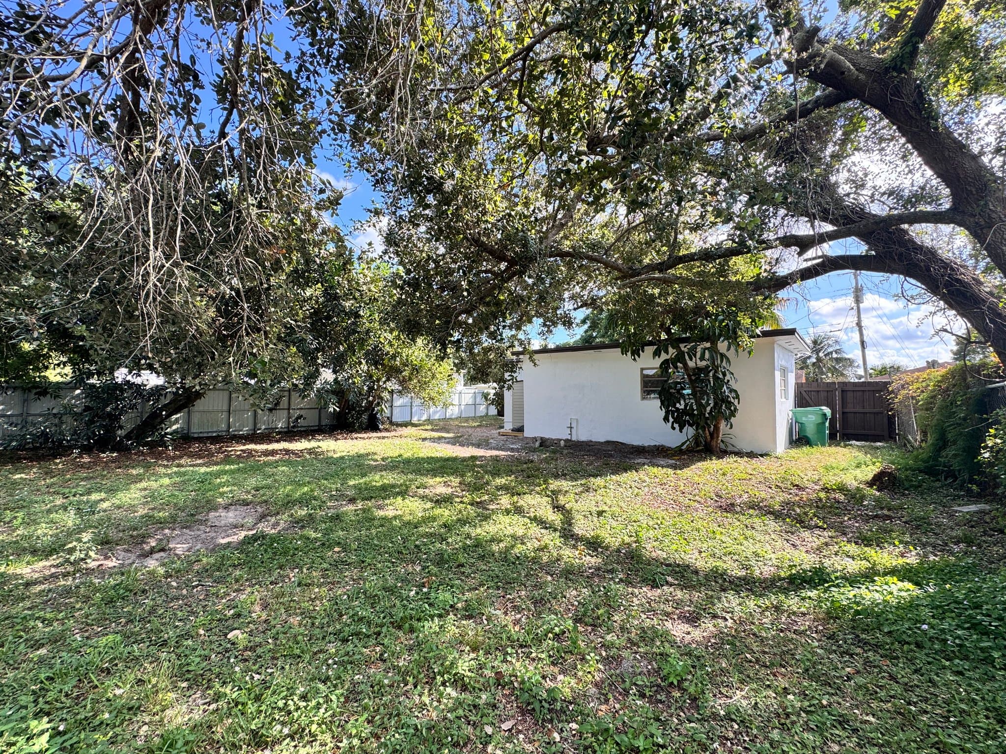Miami House: 2381 NW 153 St