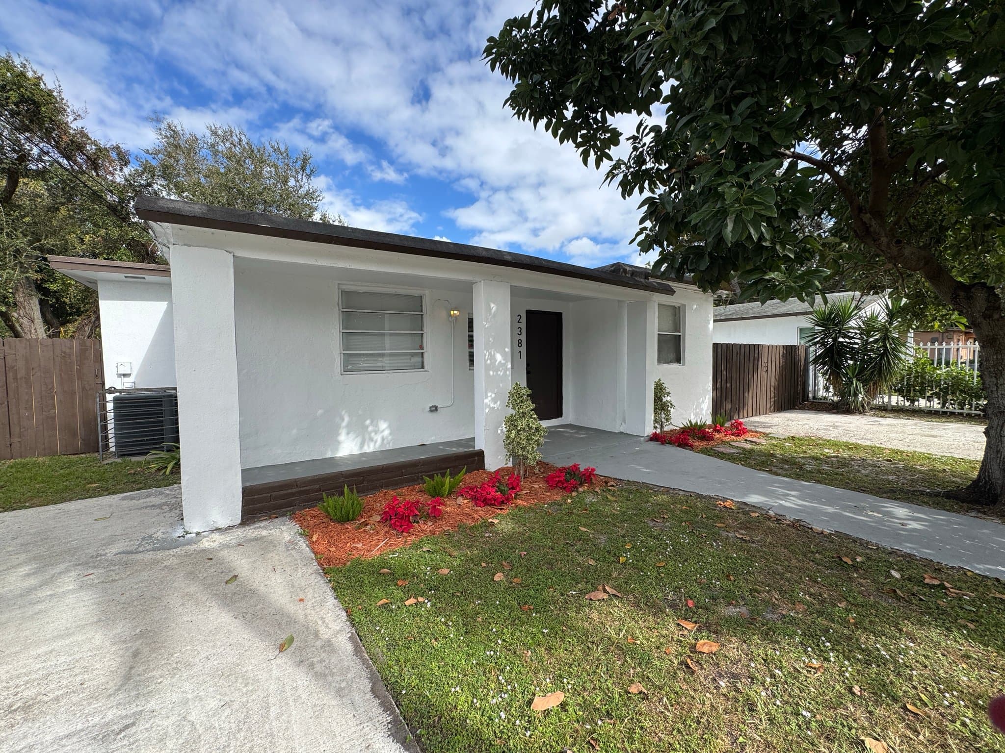 Miami House: 2381 NW 153 St