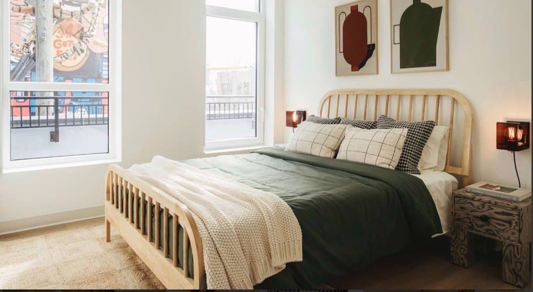 Chicago Apartment: 1535 N Fremont