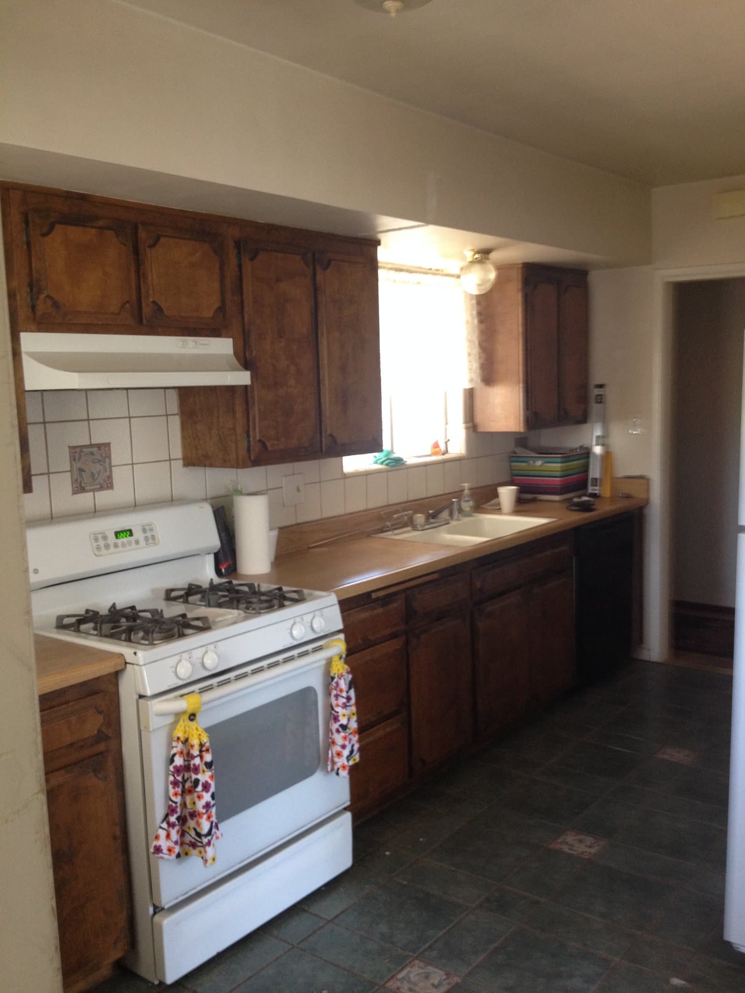 La Mirada Single Room: 14628 Cortina Dr