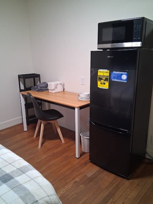 Phoenix Single Room: 3838 N 6th St