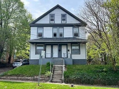 East Syracuse Multiplex: 321-25 N Midler