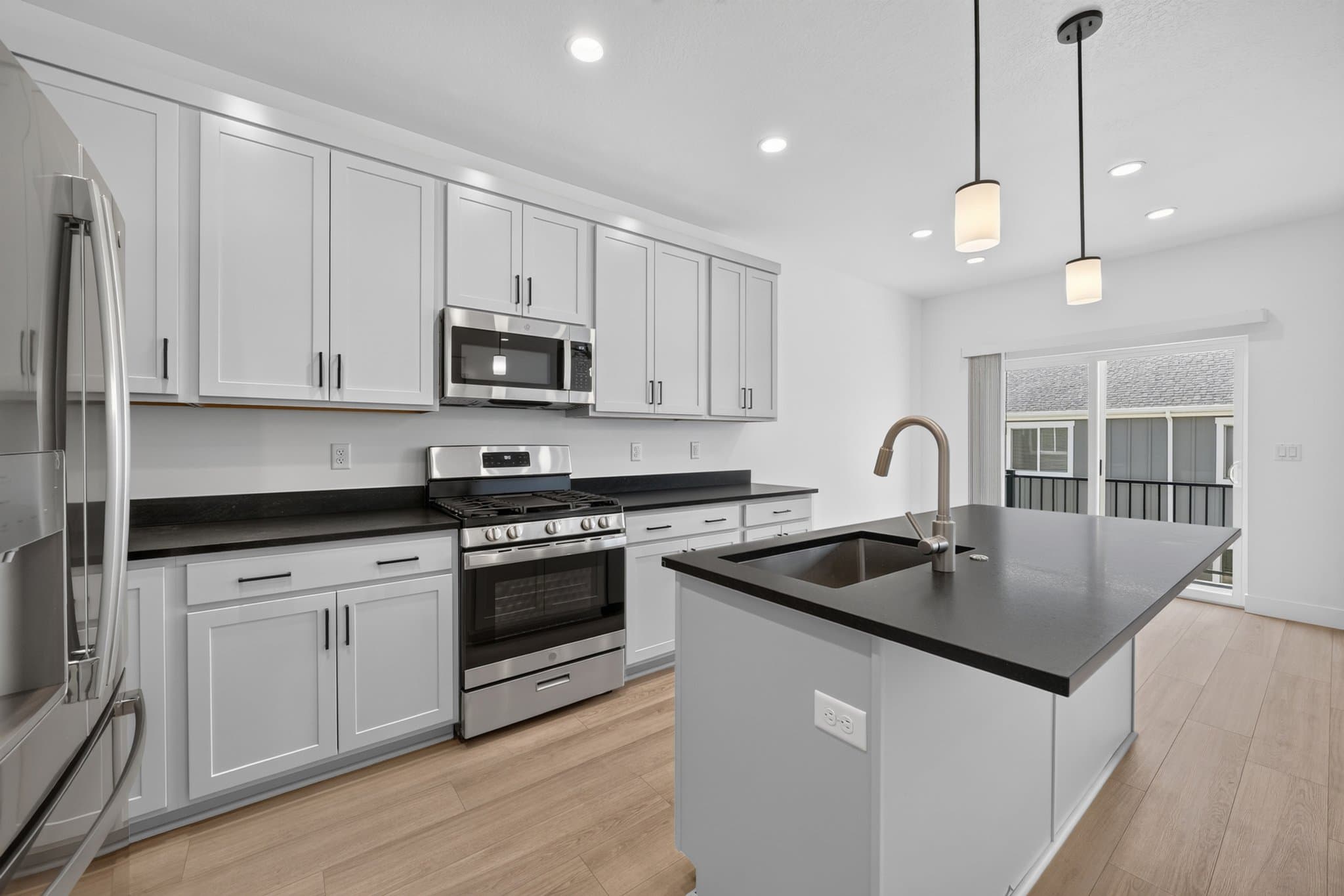 Lehi Townhome: 953 W. Mountain Hollow Way
