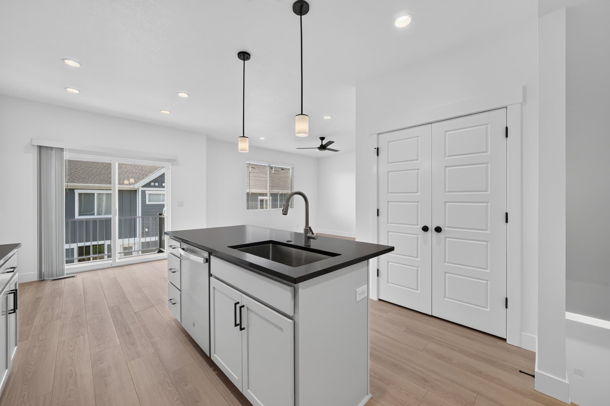 Lehi Townhome: 953 W. Mountain Hollow Way