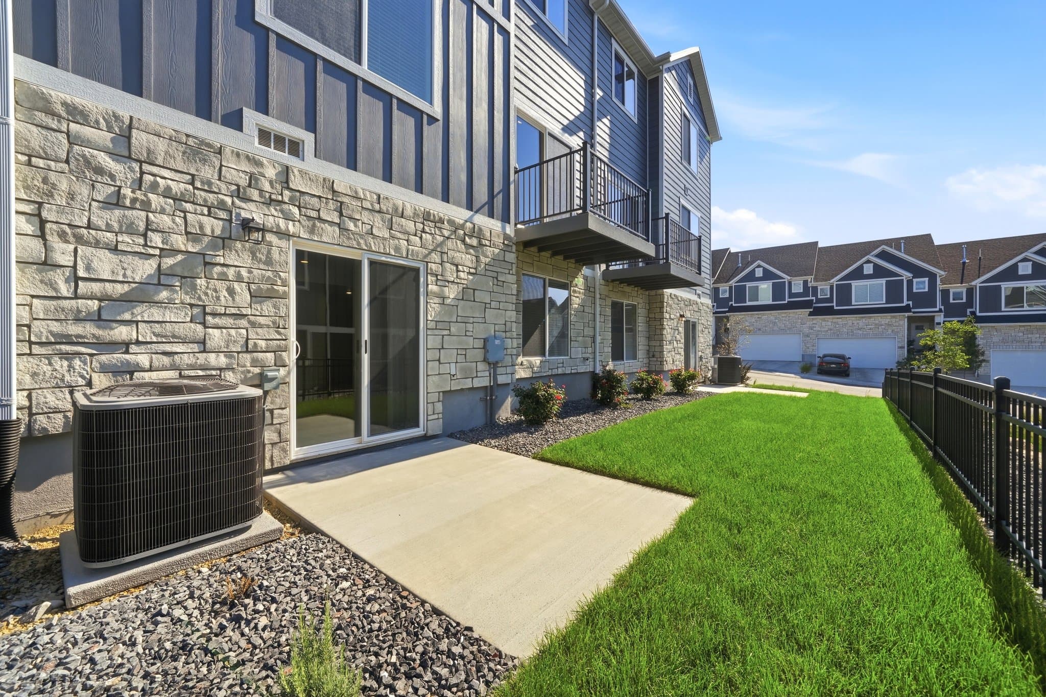 Lehi Townhome: 953 W. Mountain Hollow Way