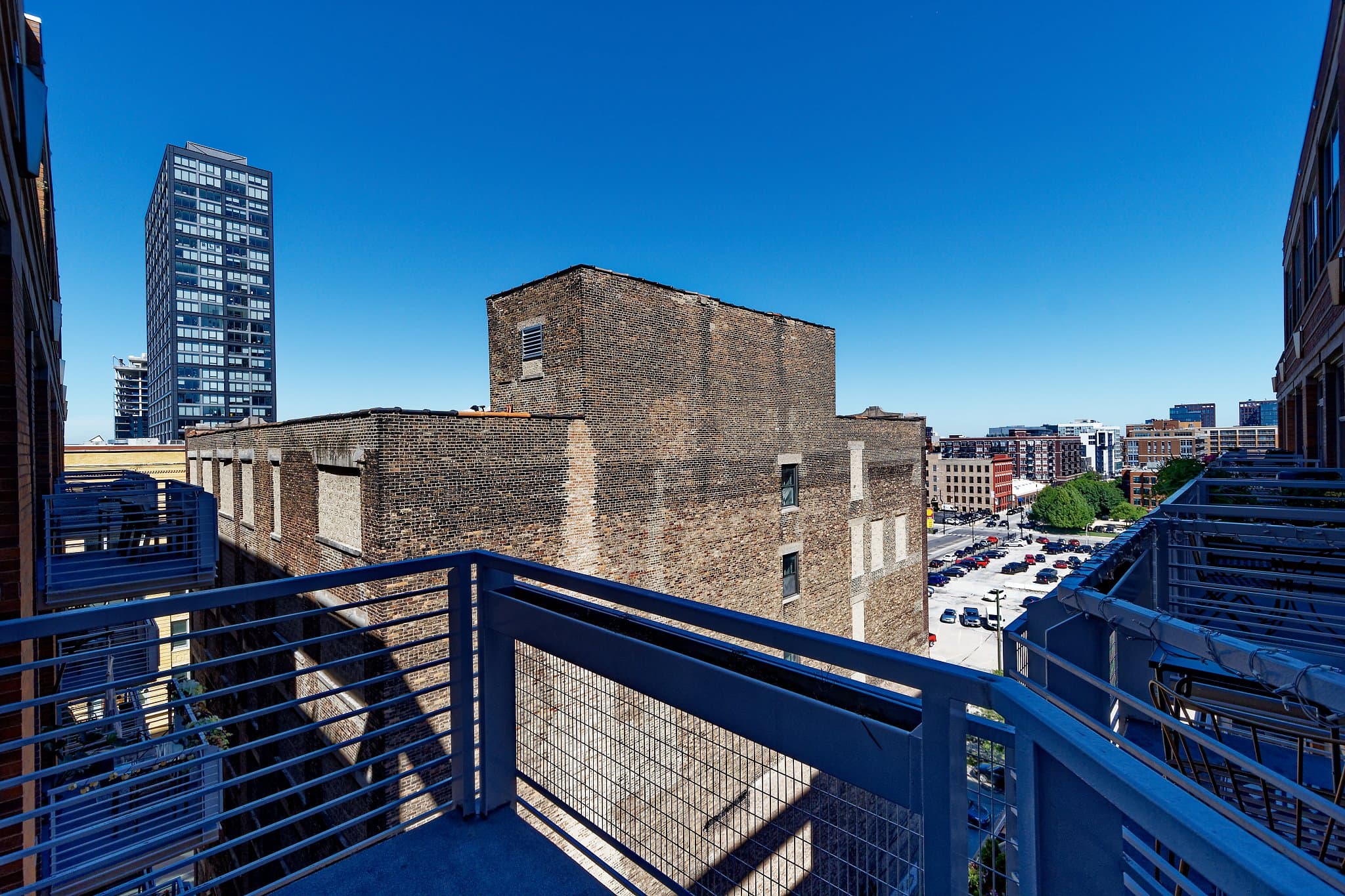 Chicago Condo: 933 West Van Buren