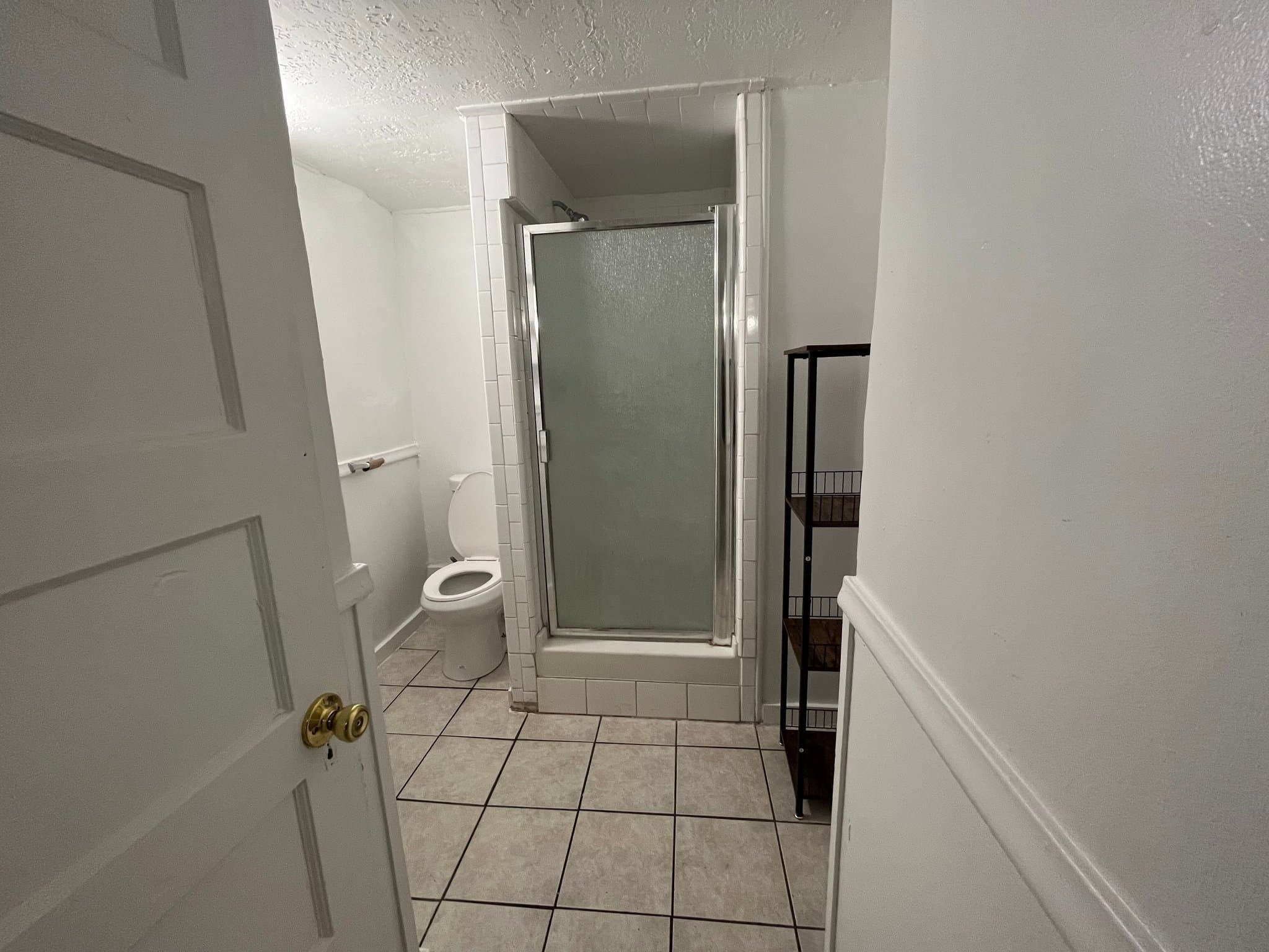 Provo Single Room: 355 E 500 N