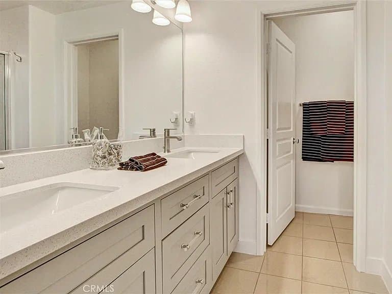 Stanton Townhome: Torino